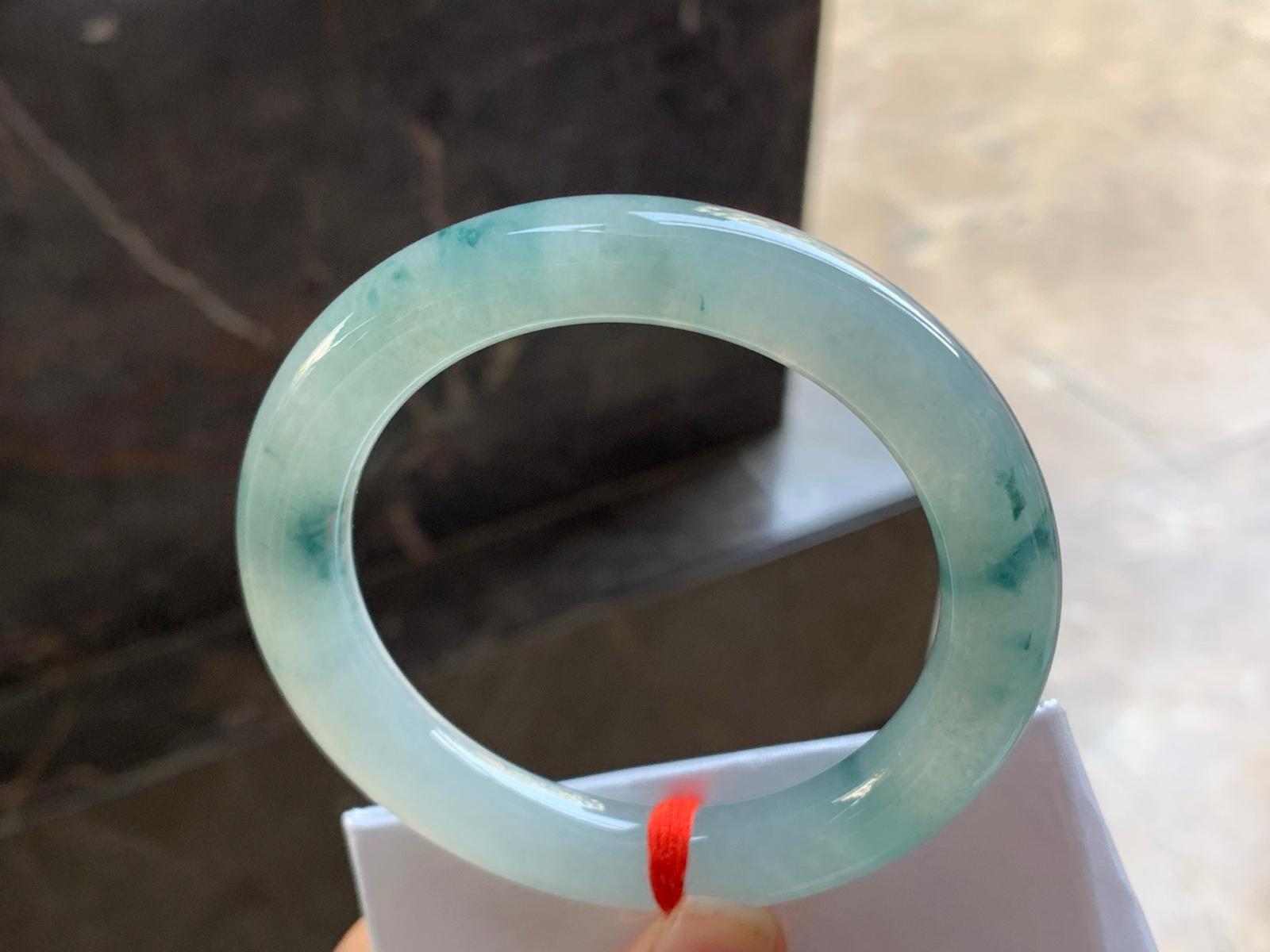 55-10.2

蓝花圆条手镯^_^飘花灵韵