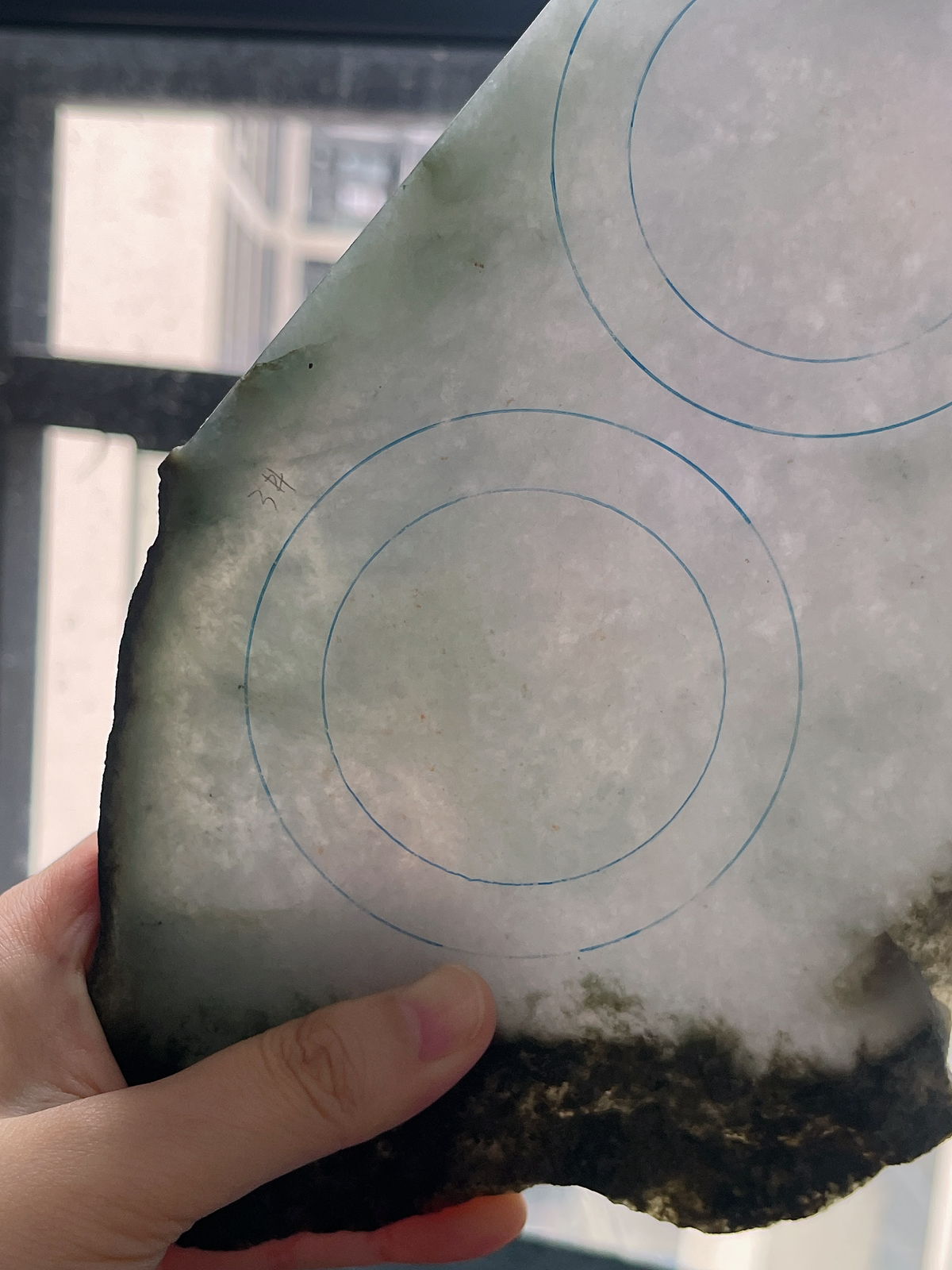 翡翠板料，⭕️正圈最大做58，圆条最大做54