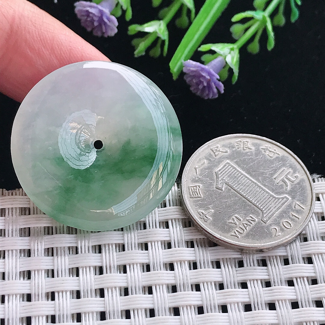 实拍A货翡翠30.6/5.8.老坑冰胶飘花平安扣吊坠翡翠玉扣挂件