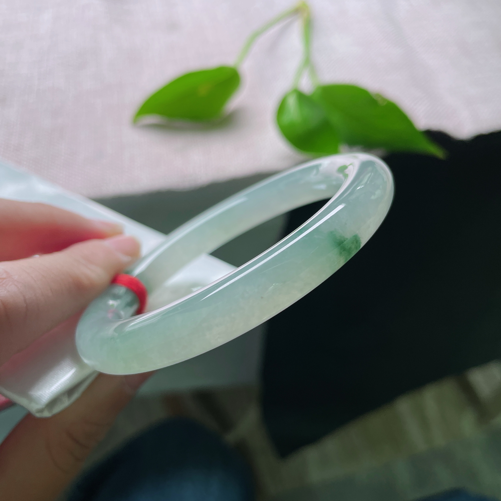 56/9.4冰飘花圆条，冰润细腻，婉上生花，温润如玉，贵气，完美