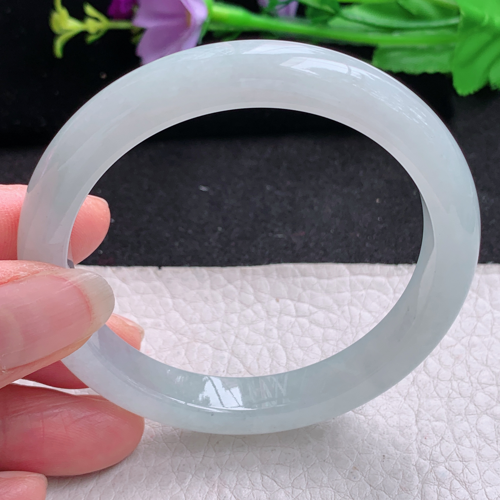 n清爽年轻款55.5*9.8*7平安镯 天然缅甸翡翠A货冰胶起光宽边玉手环