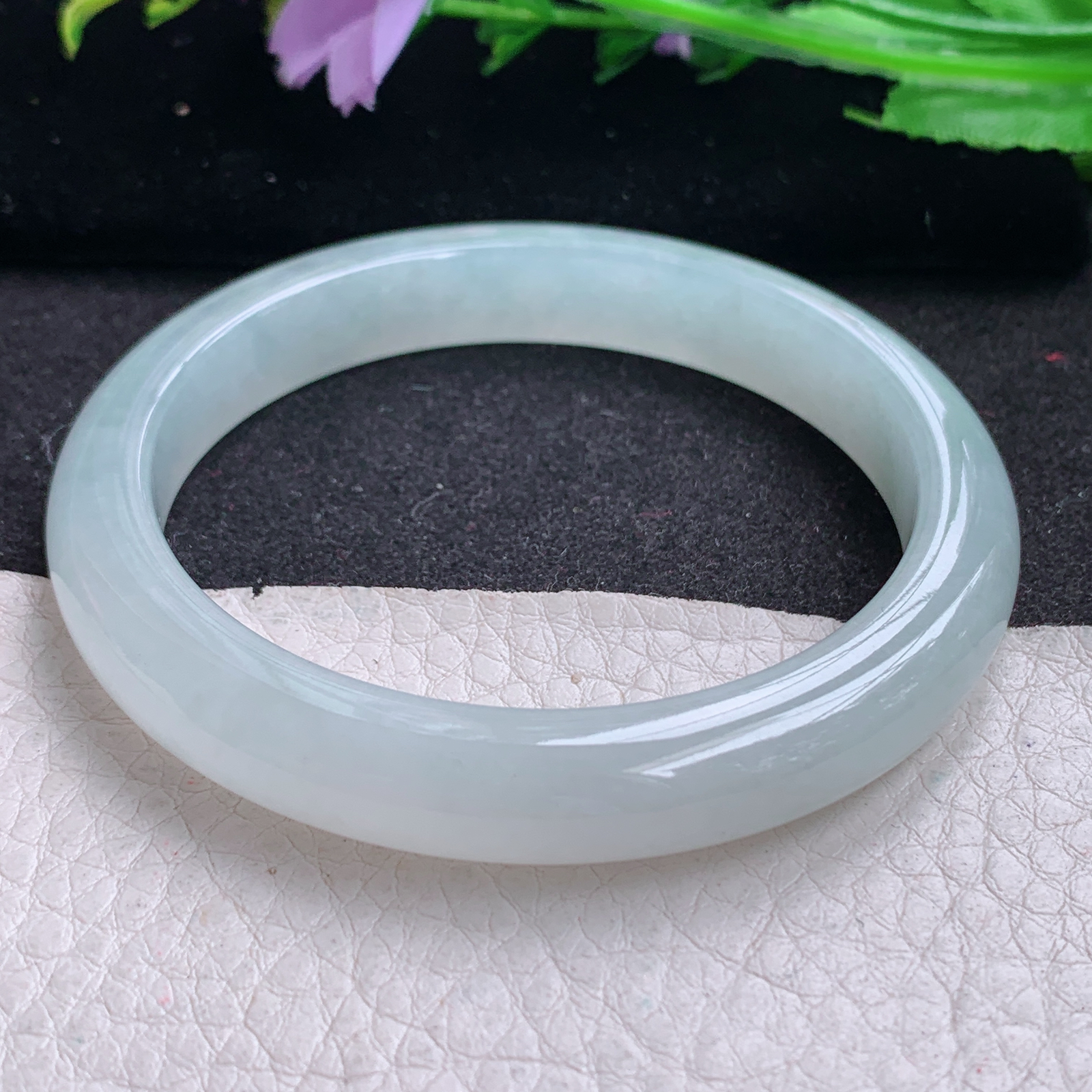 n清爽年轻款55.5*9.8*7平安镯 天然缅甸翡翠A货冰胶起光宽边玉手环