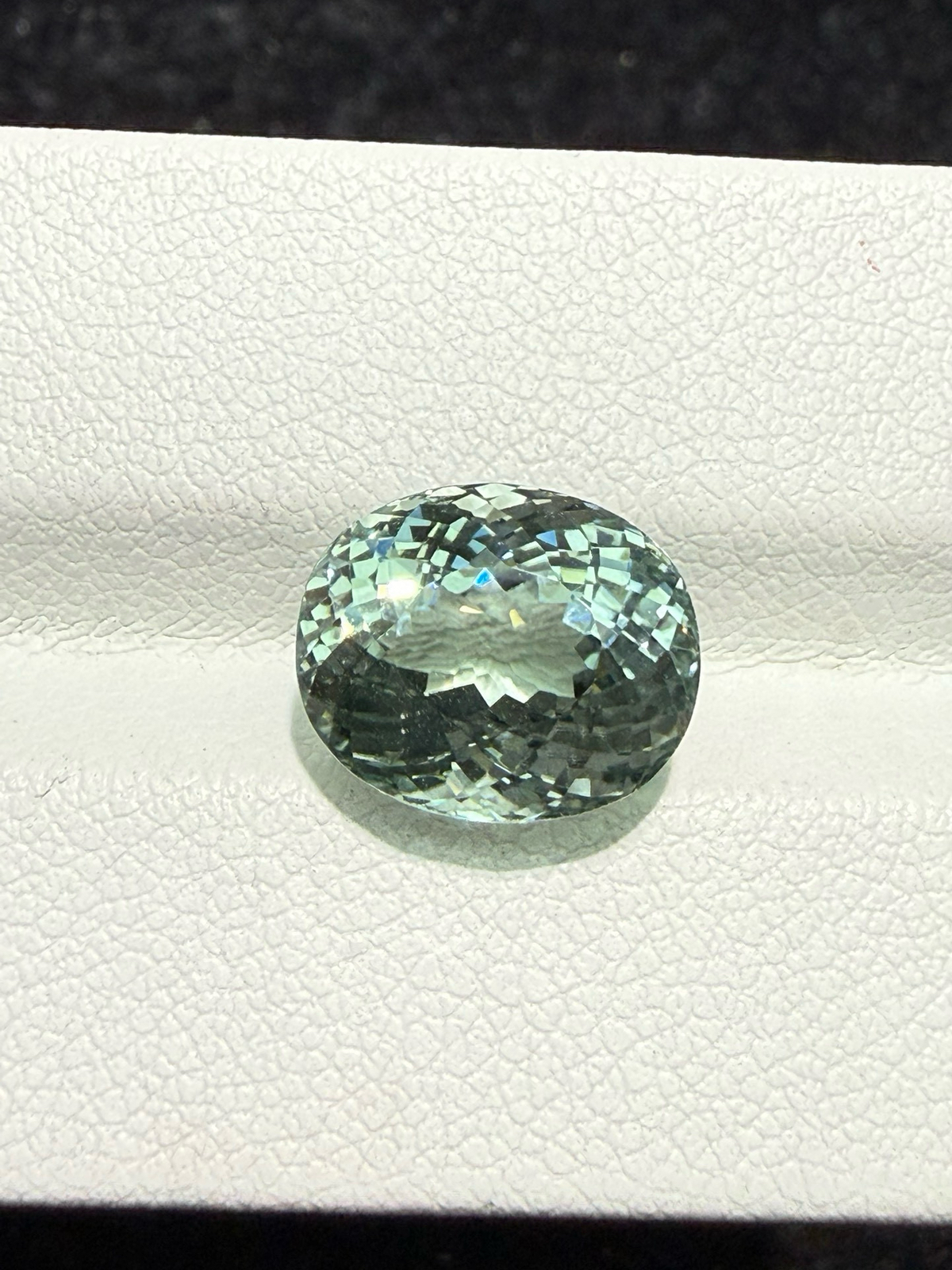 5.525ct天然薄荷绿碧玺裸石，尺寸11.2*9.2*7.5 毫米，晶体通透，颜色美艳