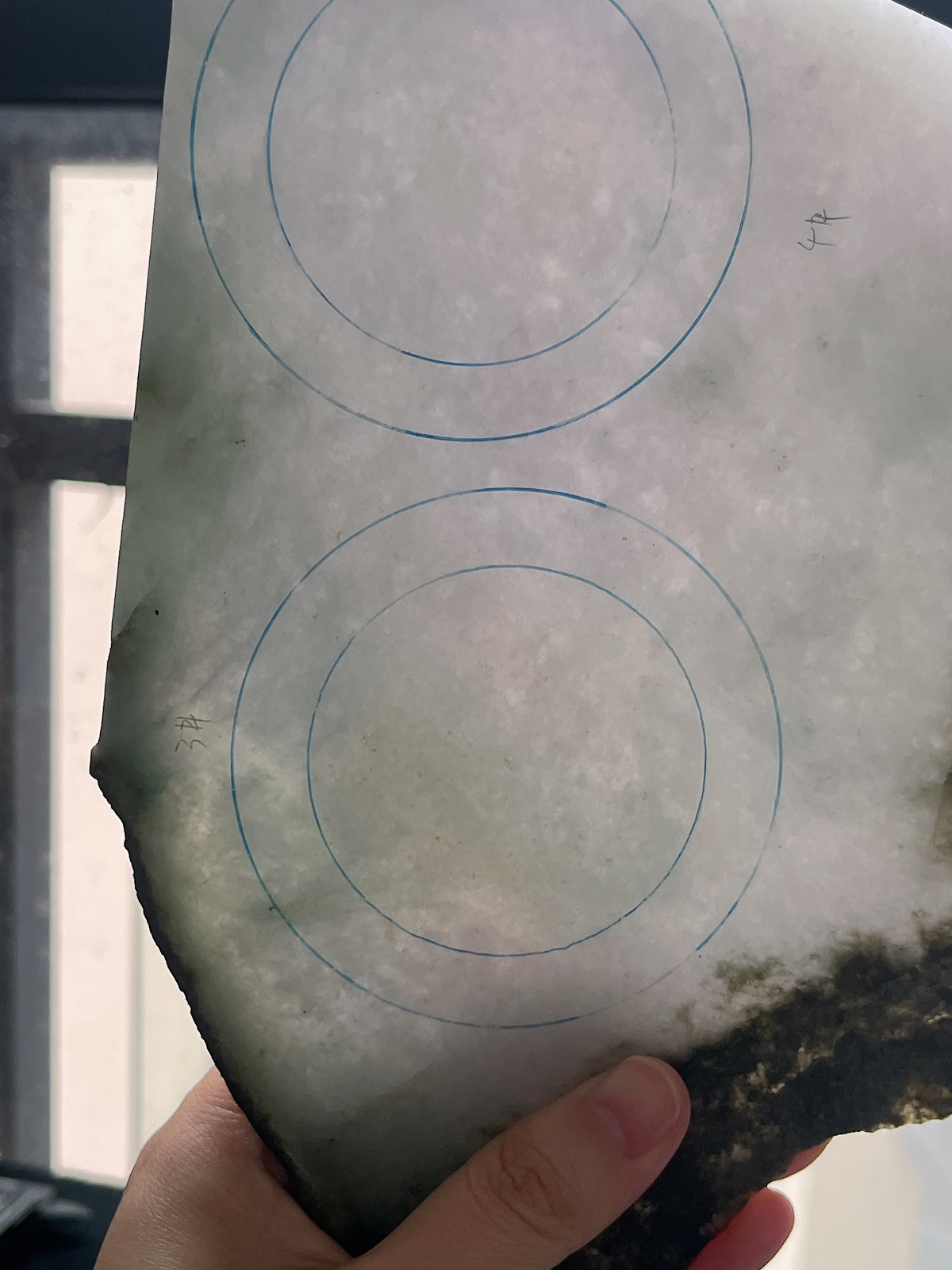 翡翠板料，⭕️正圈最大做58，圆条最大做54