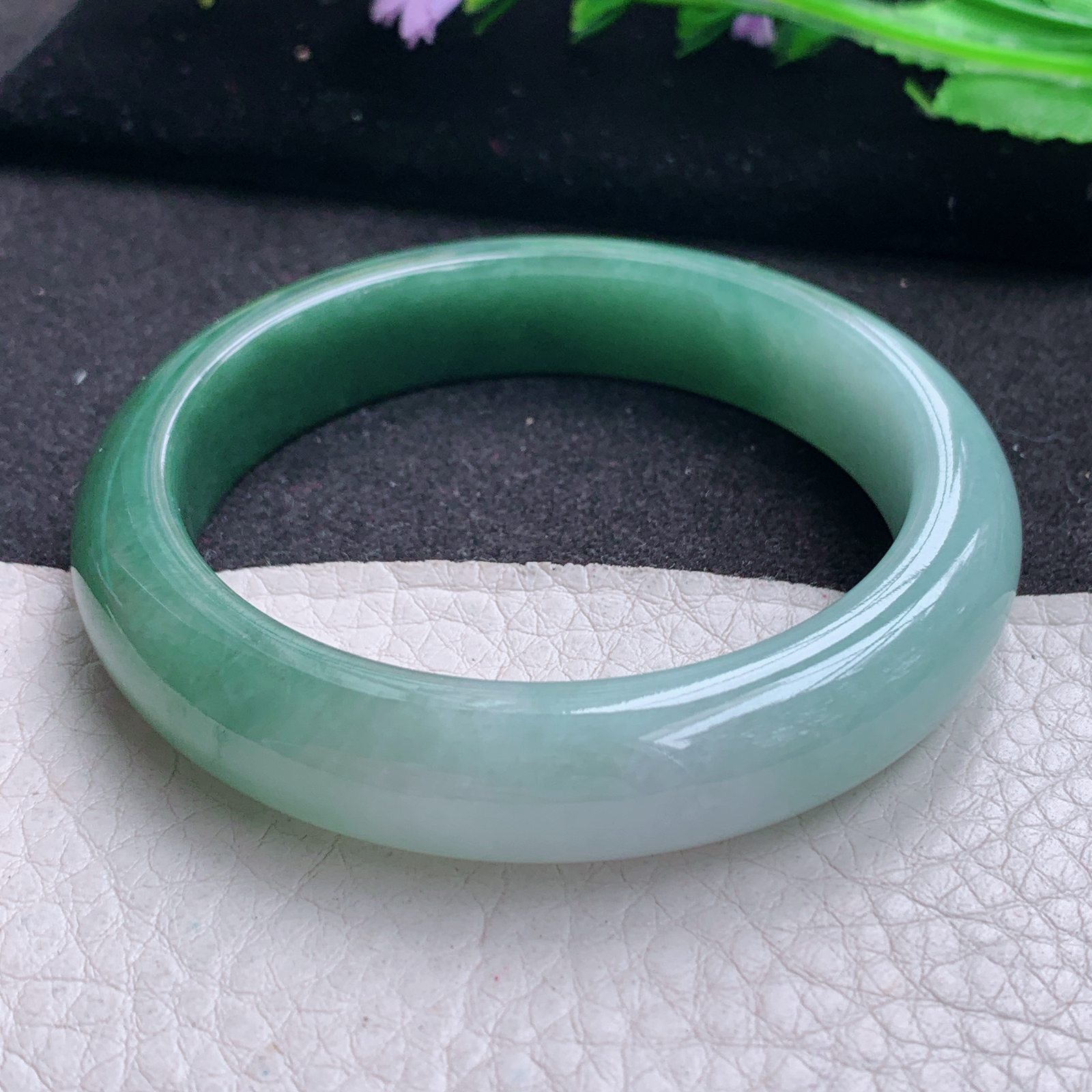 js实拍54*12*8.3招财镯 天然缅甸翡翠A货玉手镯胶感半山半水宽边玉手环