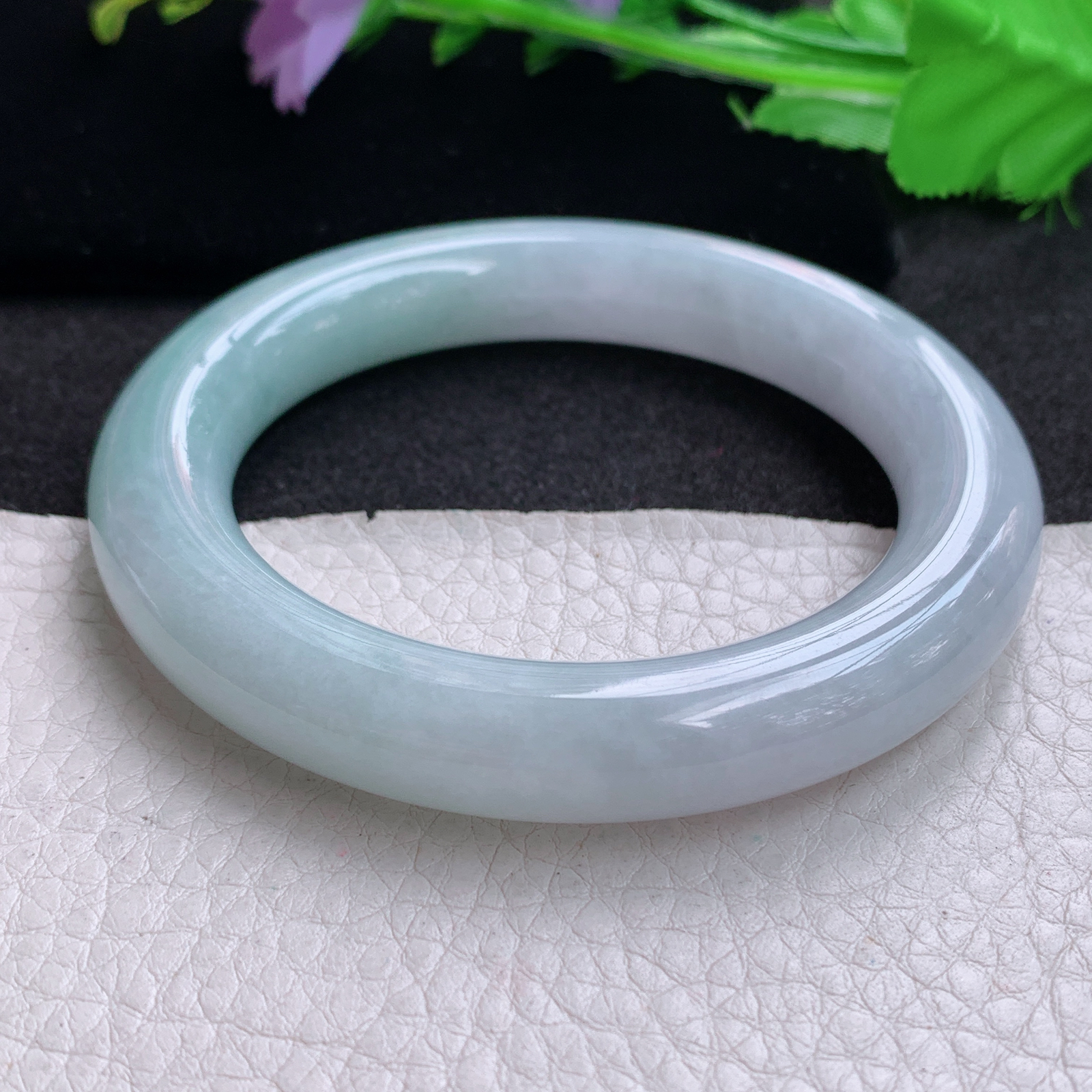 z实拍55*11.2招财镯 天然缅甸翡翠A货玉手镯半山水圆条玉手环