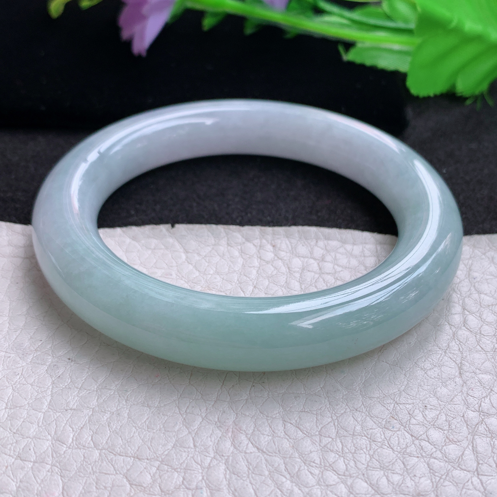 z实拍55*11.2招财镯 天然缅甸翡翠A货玉手镯半山水圆条玉手环