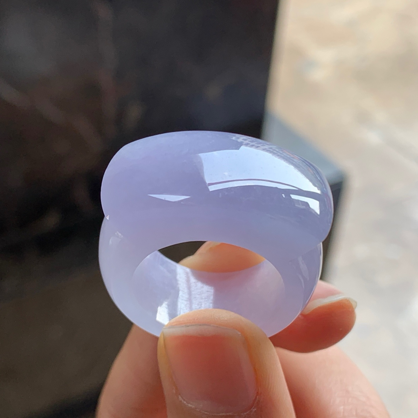 紫罗兰马鞍戒指^_^玉质温润 水润细腻