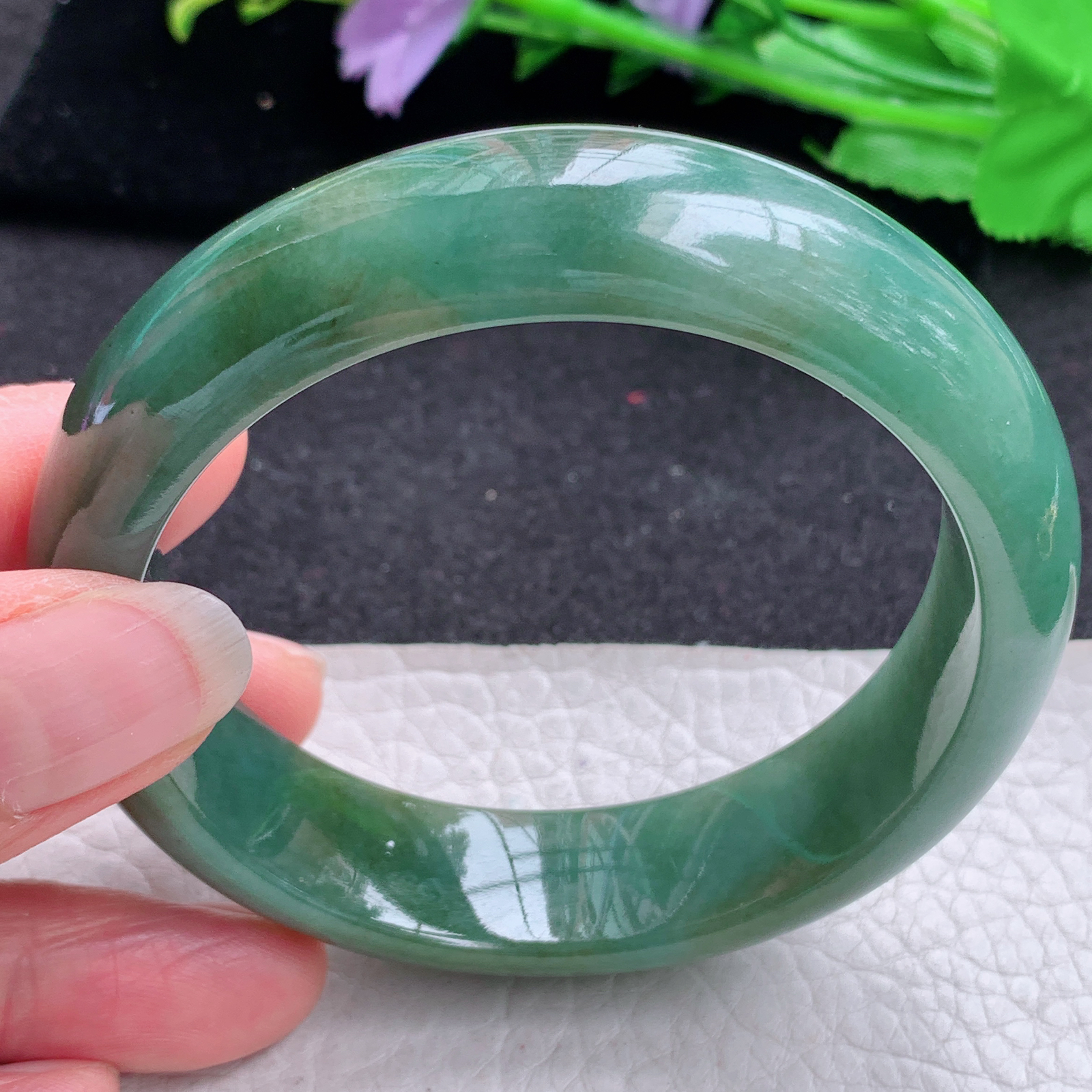 js实拍58*16.2*8.5轮胎镯 天然缅甸翡翠A货胶感满绿宽边玉手环