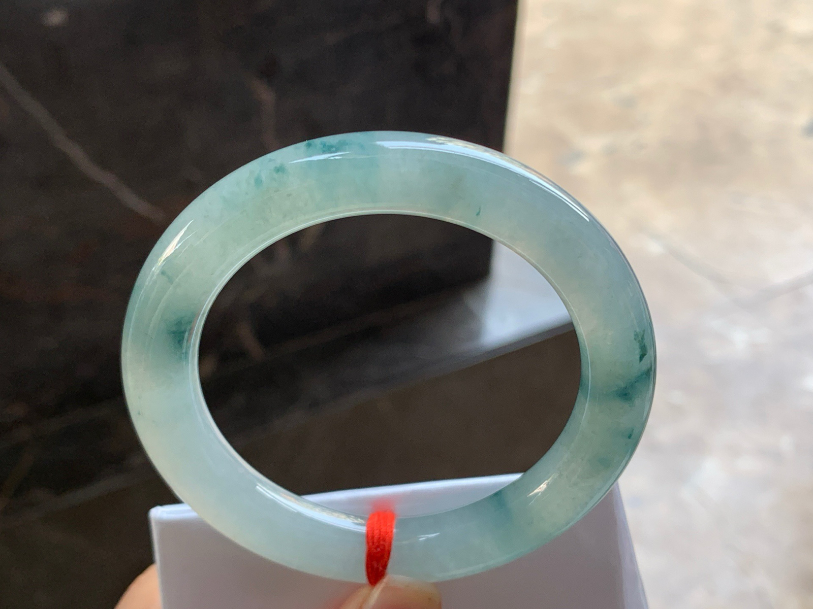 55-10.2

蓝花圆条手镯^_^飘花灵韵