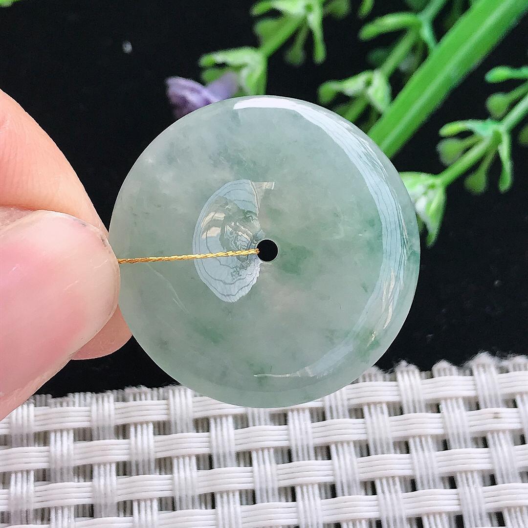 实拍A货翡翠28.2/5.6老坑冰透起胶飘花平安扣吊坠翡翠挂件