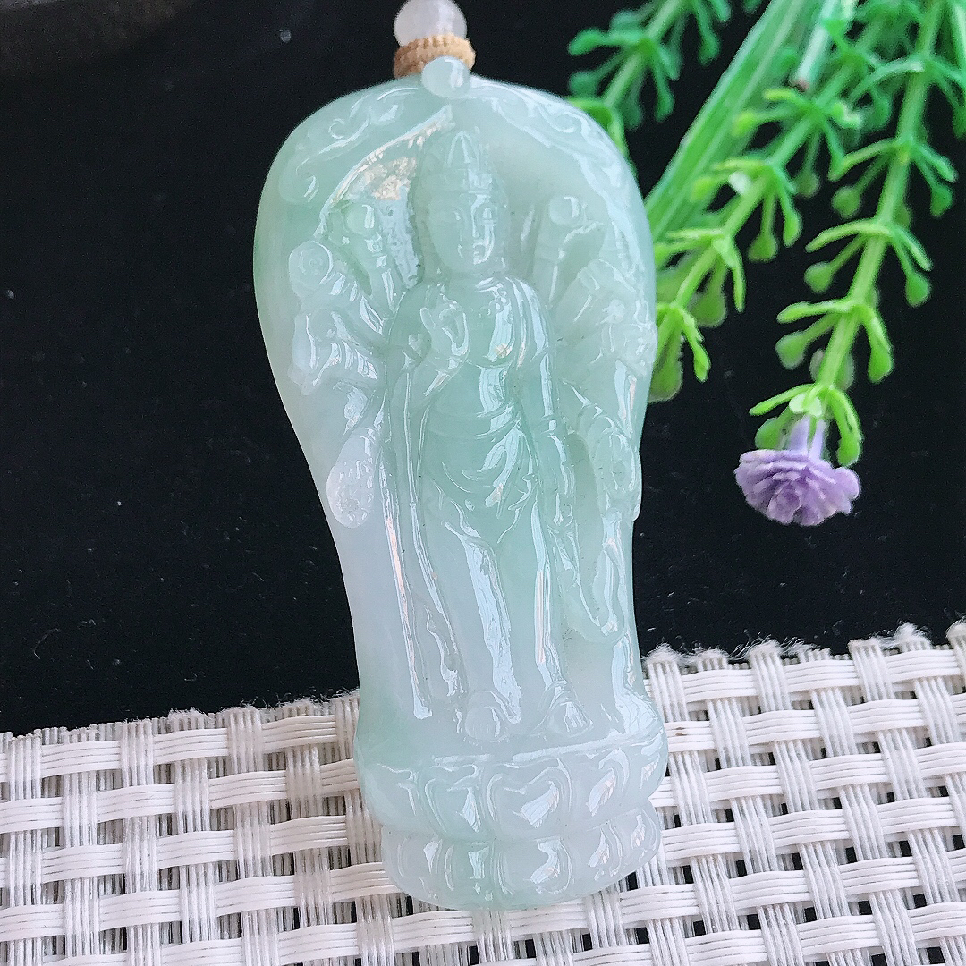 实拍A货翡翠62.5/31/5.5老坑冰胶水灵冰晴千手观音吊坠翡翠挂件