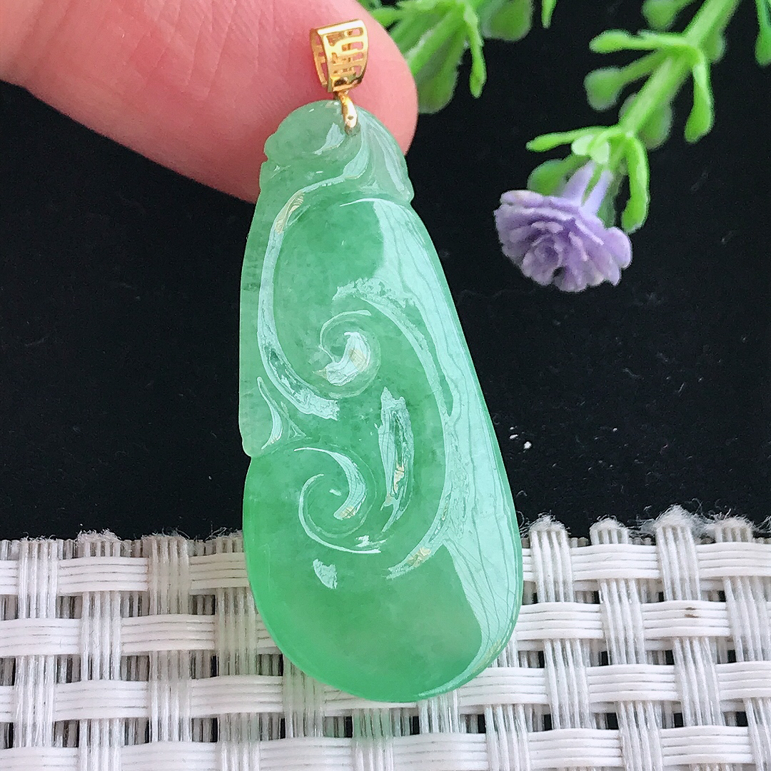 实拍A货翡翠37.6/17.5/5.6老坑18k金镶嵌满绿如意吊坠翡翠挂件