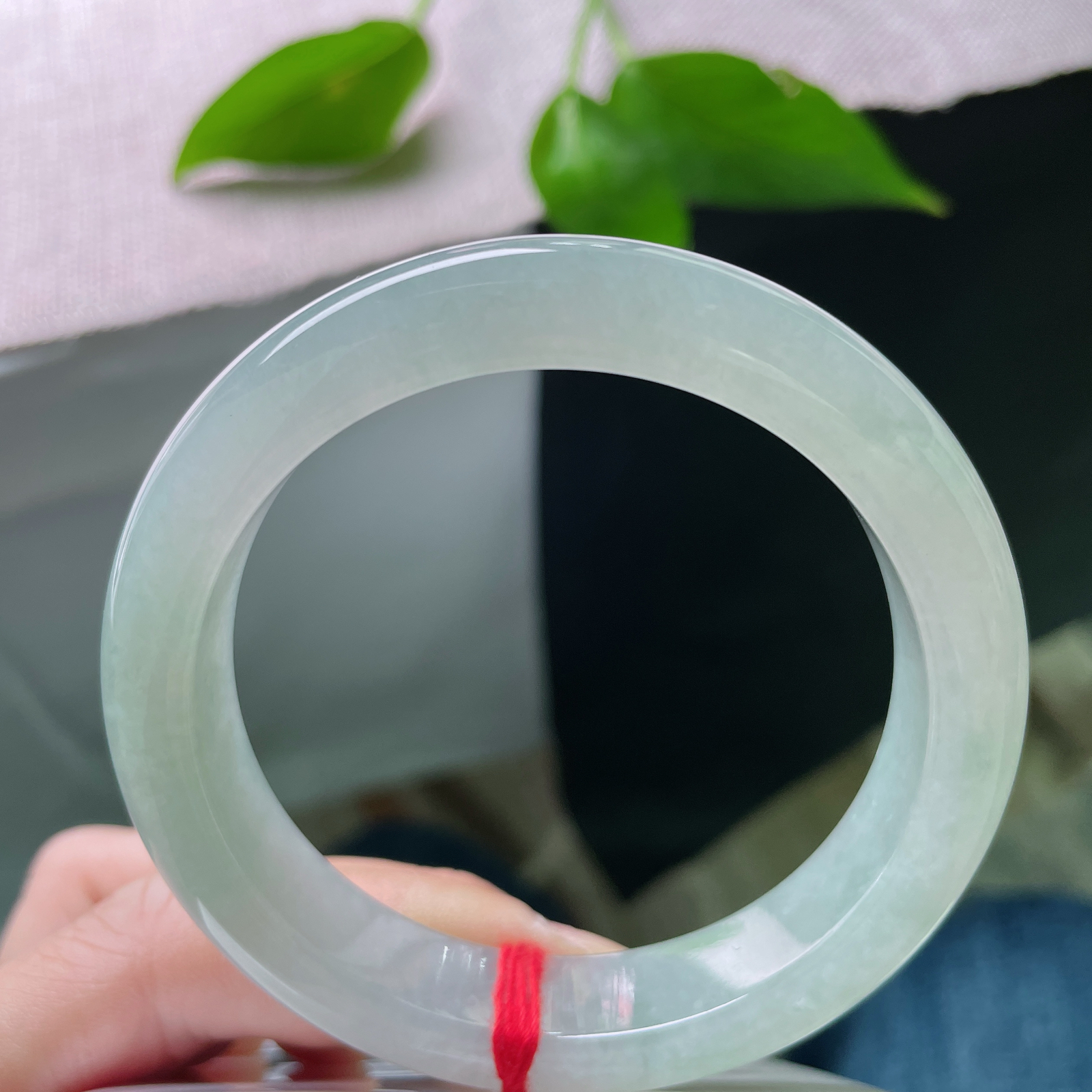 56.2/12.4/8.7晴绿底正圈，冰润，绿水含沁，福泽绵长温柔了时光，完美