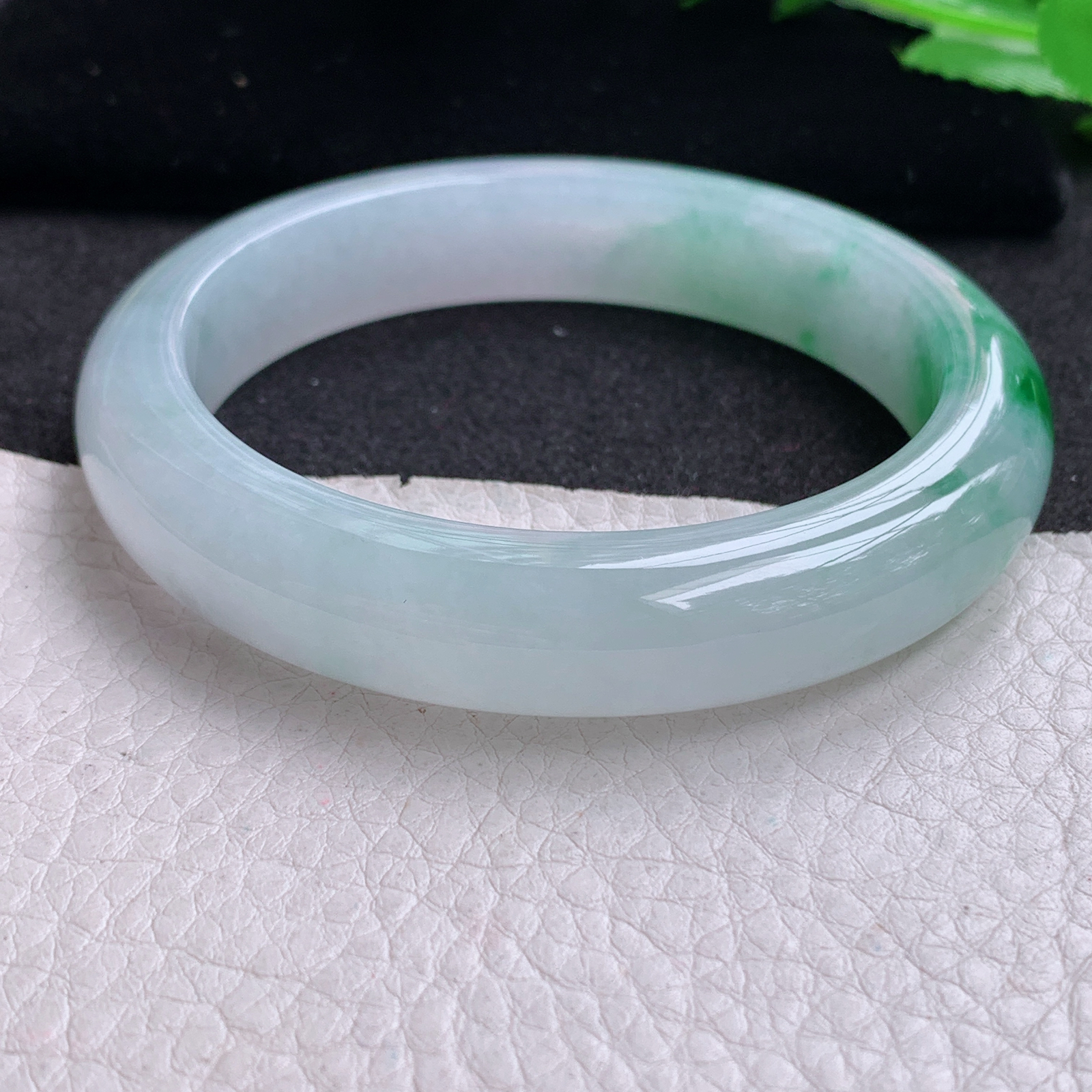 xo实拍58*12.5*8.8平安镯 天然缅甸翡翠A货玉手镯冰润白底青宽边玉手环