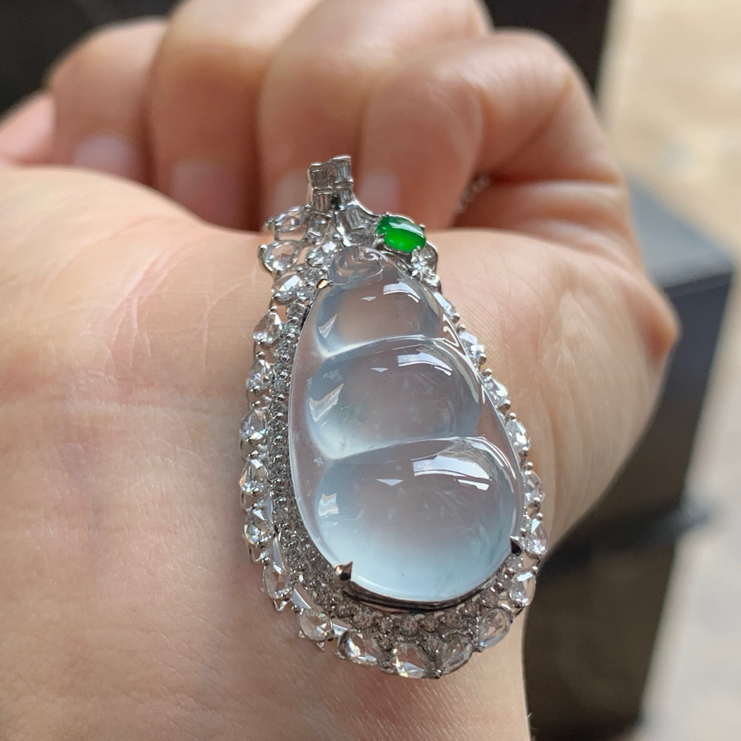 金钻镶嵌冰种豆子^_^透亮