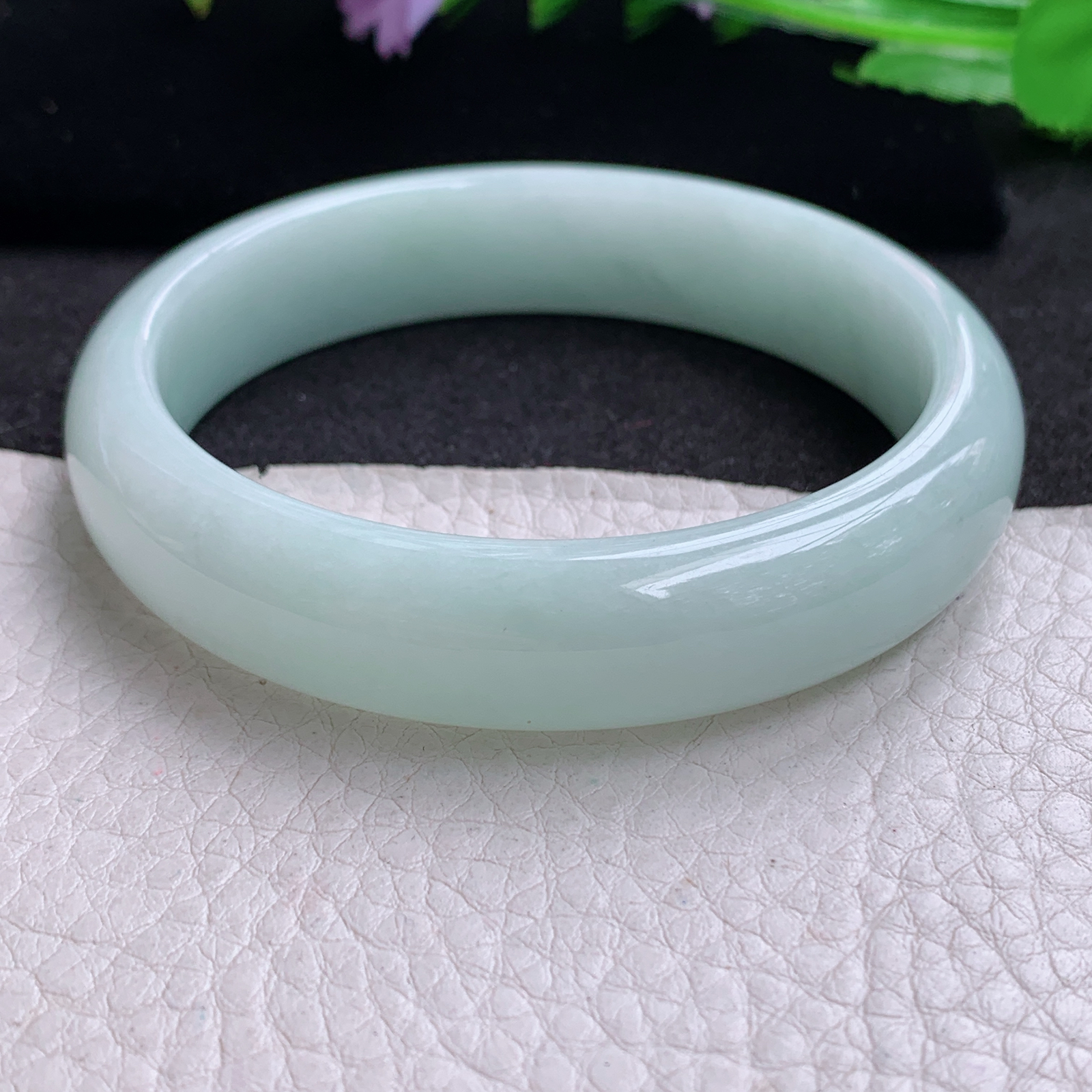 nr大圈口60*14*7.4平安镯 天然缅甸翡翠A货玉手镯浅绿胶感宽边玉手环