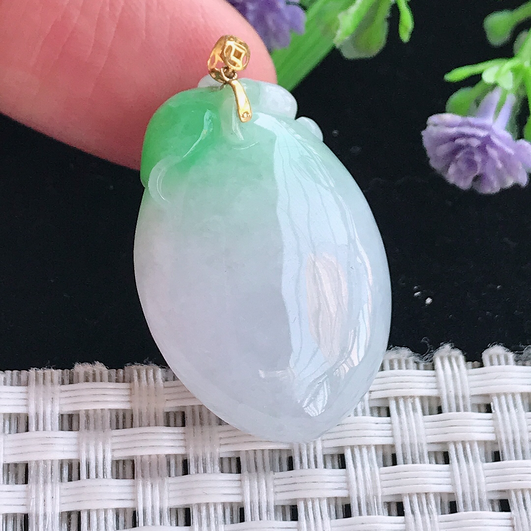 实拍A货翡翠28.8/19.8/8.5老坑18k金镶嵌冰润飘阳绿寿桃吊坠翡翠桃子