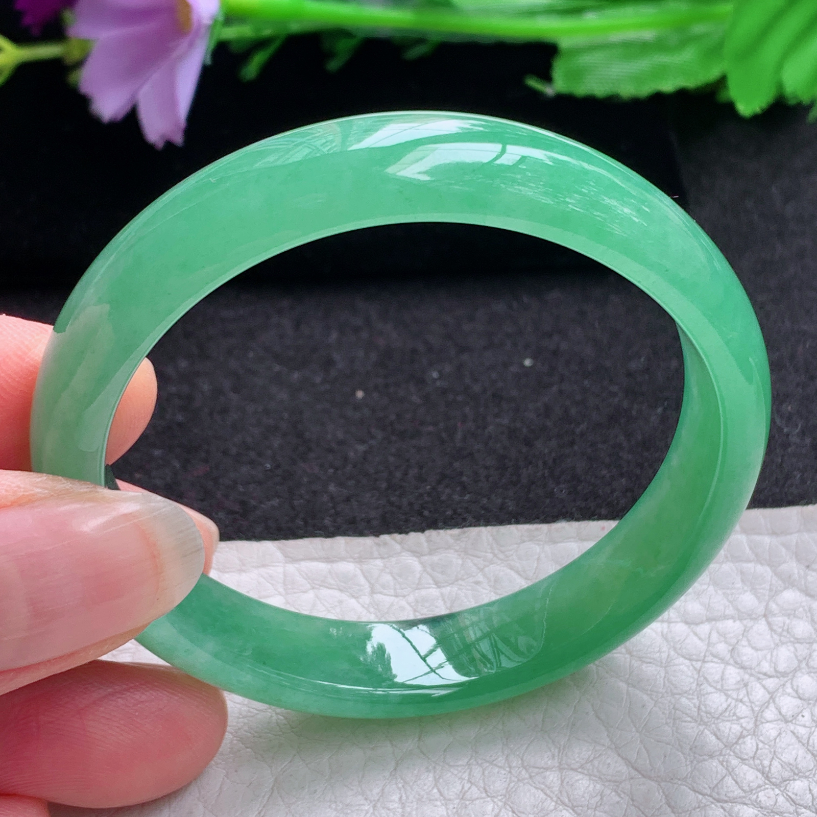 ss小圈口53*47*10.8*5.8贵妃镯 天然缅甸翡翠A货玉手镯冰绿蛋形宽边玉手环