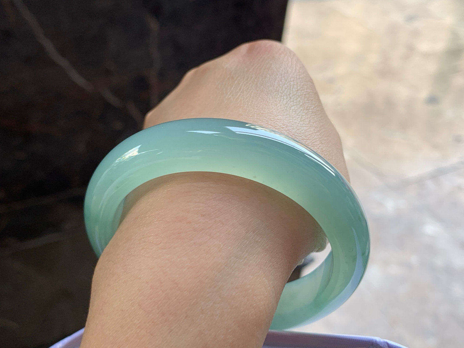 54-13.2-8.9

晴水手镯^_^种水鲜艳