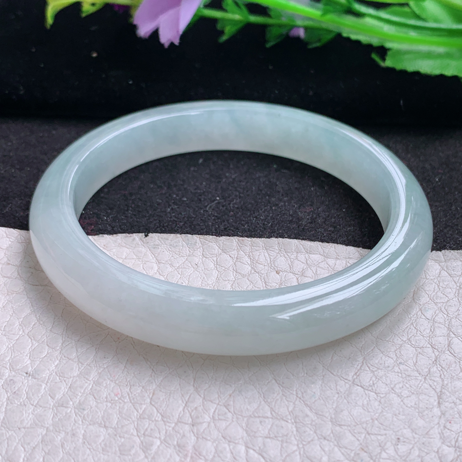 n清爽年轻款55.5*9.8*7平安镯 天然缅甸翡翠A货冰胶起光宽边玉手环