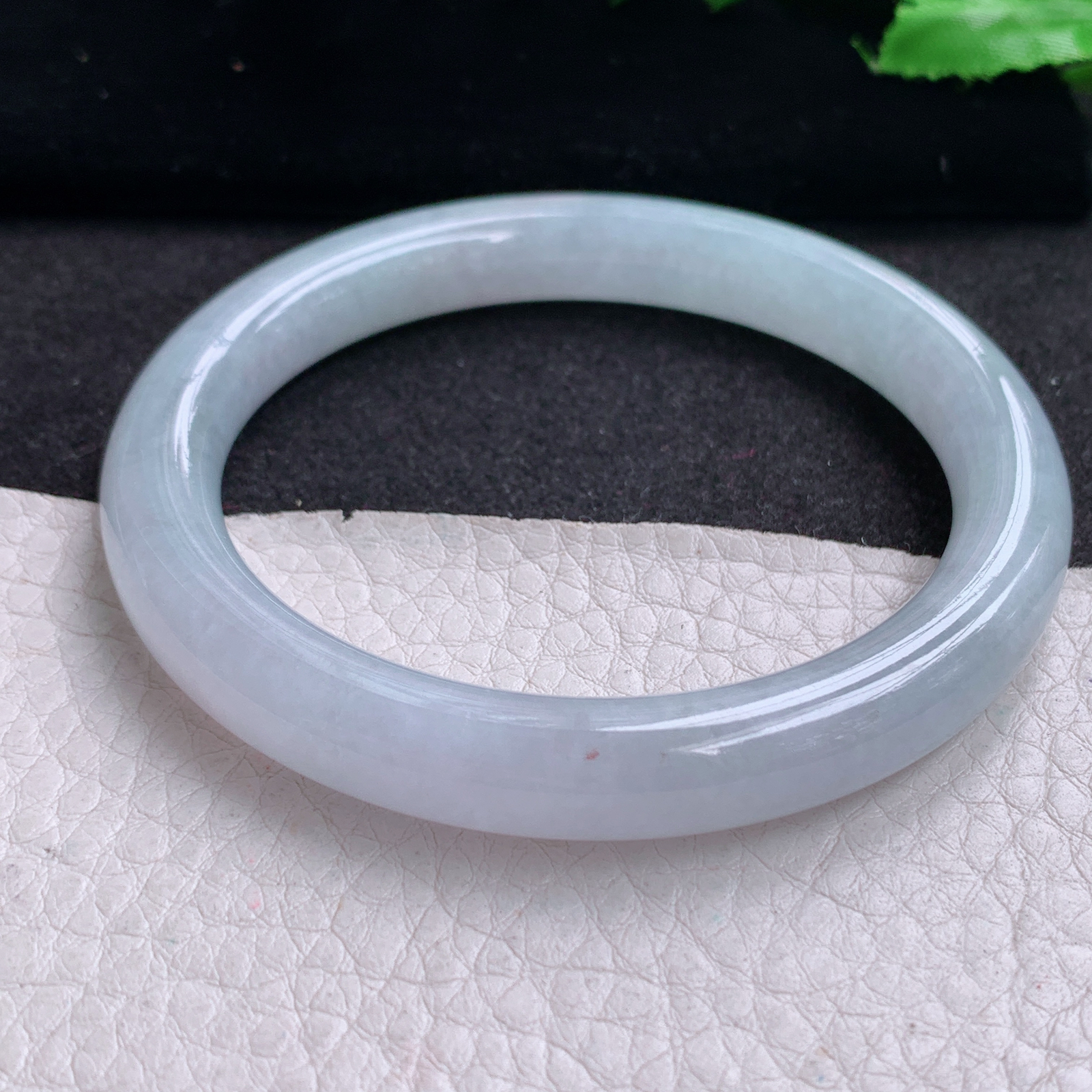 xx实拍55*9*8.5美人镯 天然缅甸翡翠A货玉手镯胶感纯美圆条玉手环