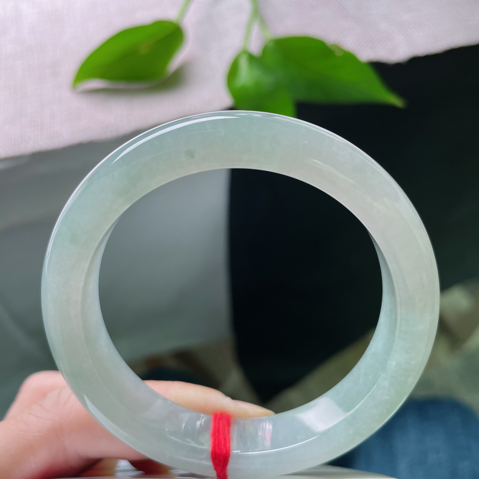 56.2/12.4/8.7晴绿底正圈，冰润，绿水含沁，福泽绵长温柔了时光，完美