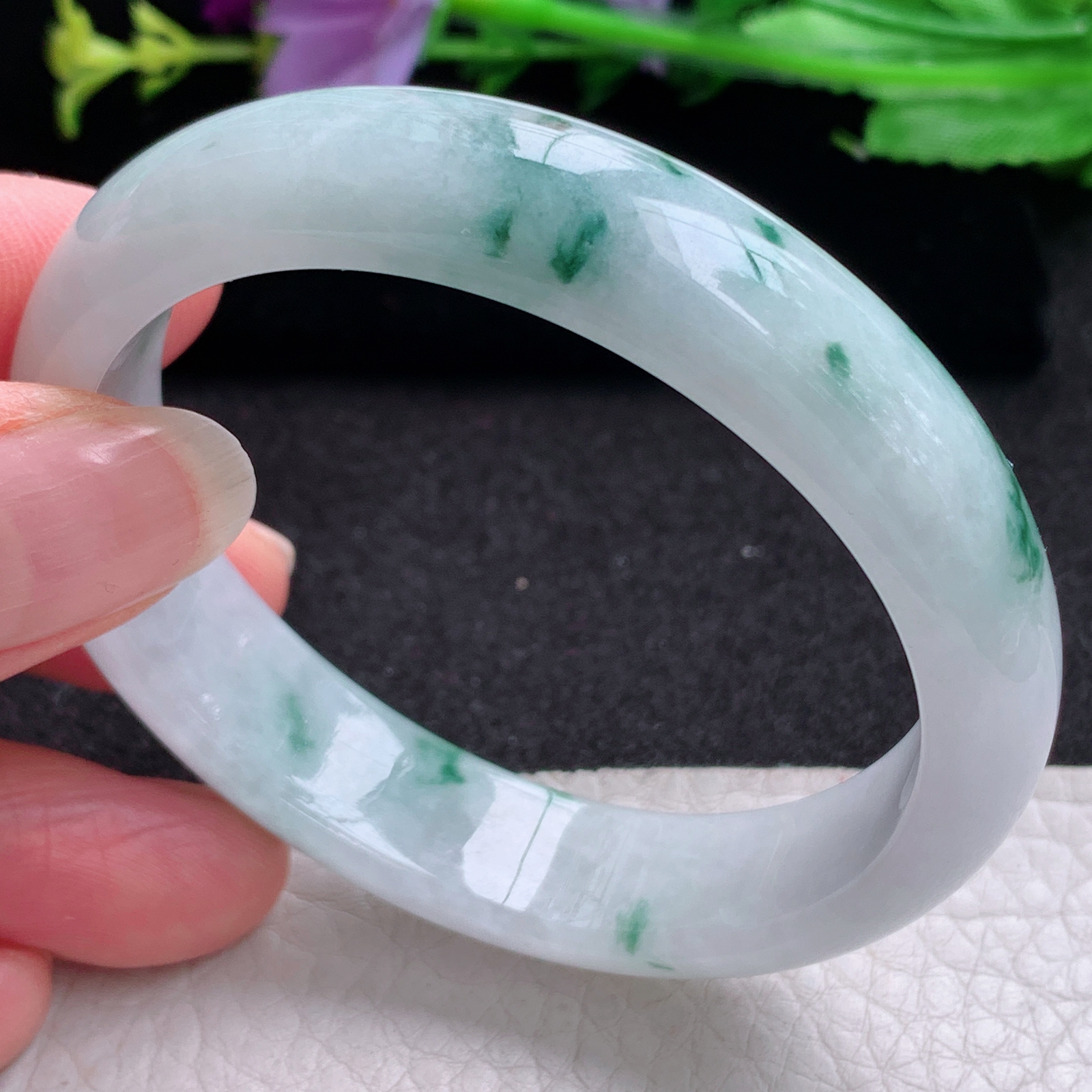 yw小圈口53.5*47.2*13.6*7贵妃镯 天然缅甸翡翠A货玉手镯胶感飘花蛋形玉手环