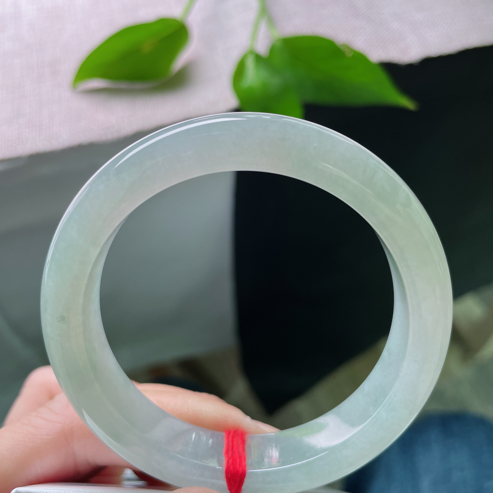 56.2/12.4/8.7晴绿底正圈，冰润，绿水含沁，福泽绵长温柔了时光，完美