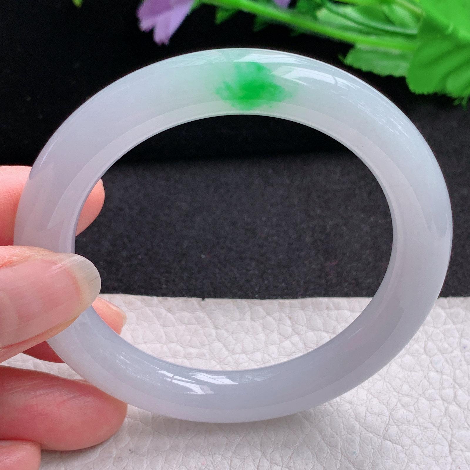 xo实拍54.5*9.8美人镯 天然缅甸翡翠A货玉手镯冰润白底青圆条玉手环