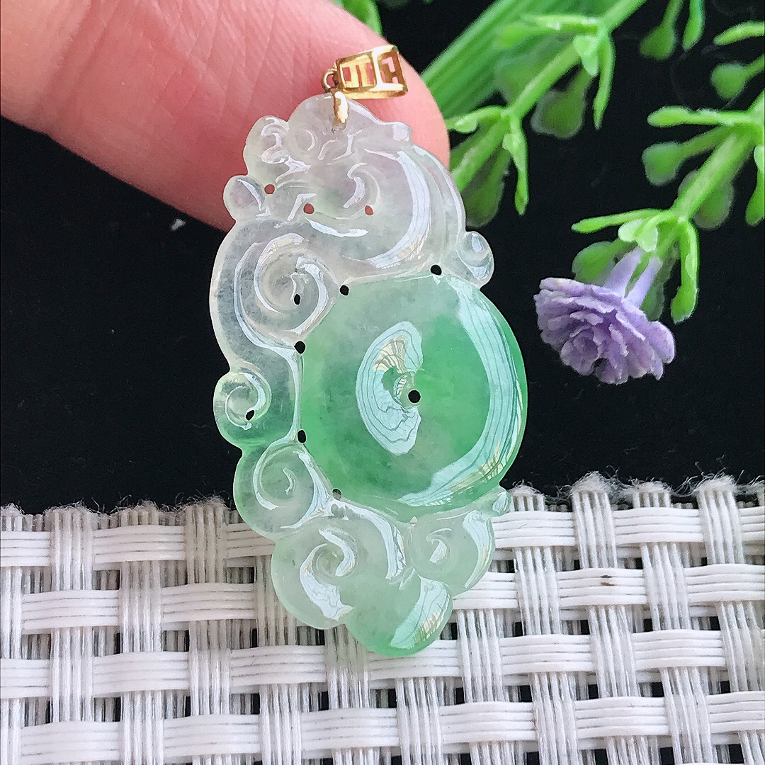 实拍A货翡翠34.5/19.7/3.3老坑18k金镶嵌冰阳绿平安扣吊坠翡翠挂件