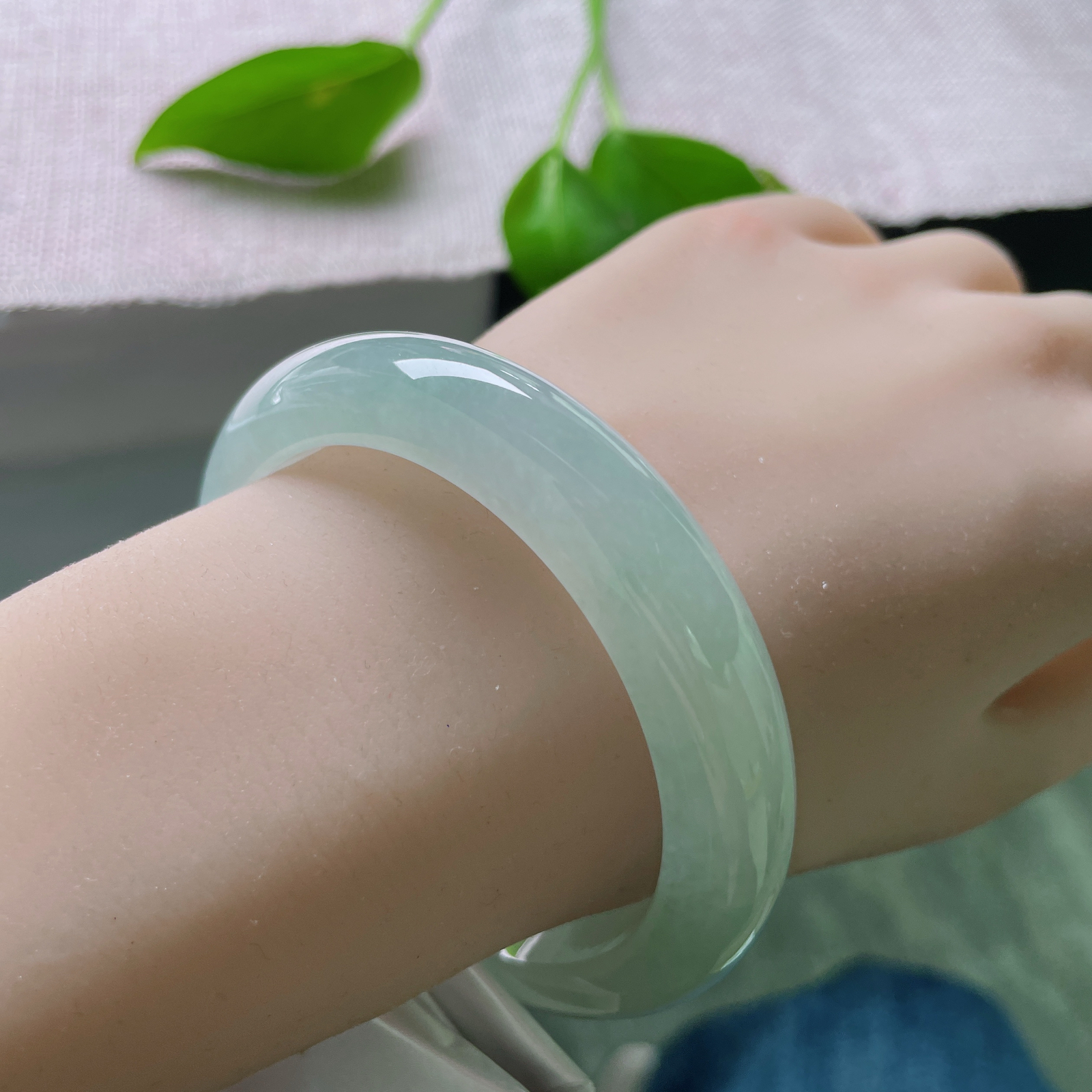 56.2/12.4/8.7晴绿底正圈，冰润，绿水含沁，福泽绵长温柔了时光，完美