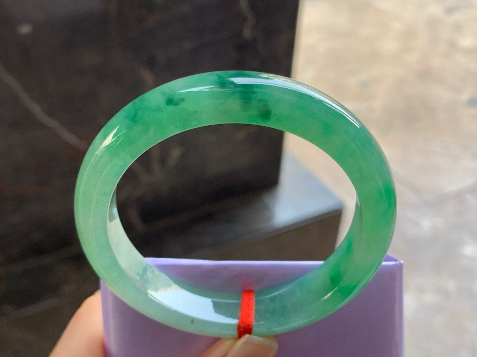 55-12.4-8.2

绿色手镯^_^颜色好看