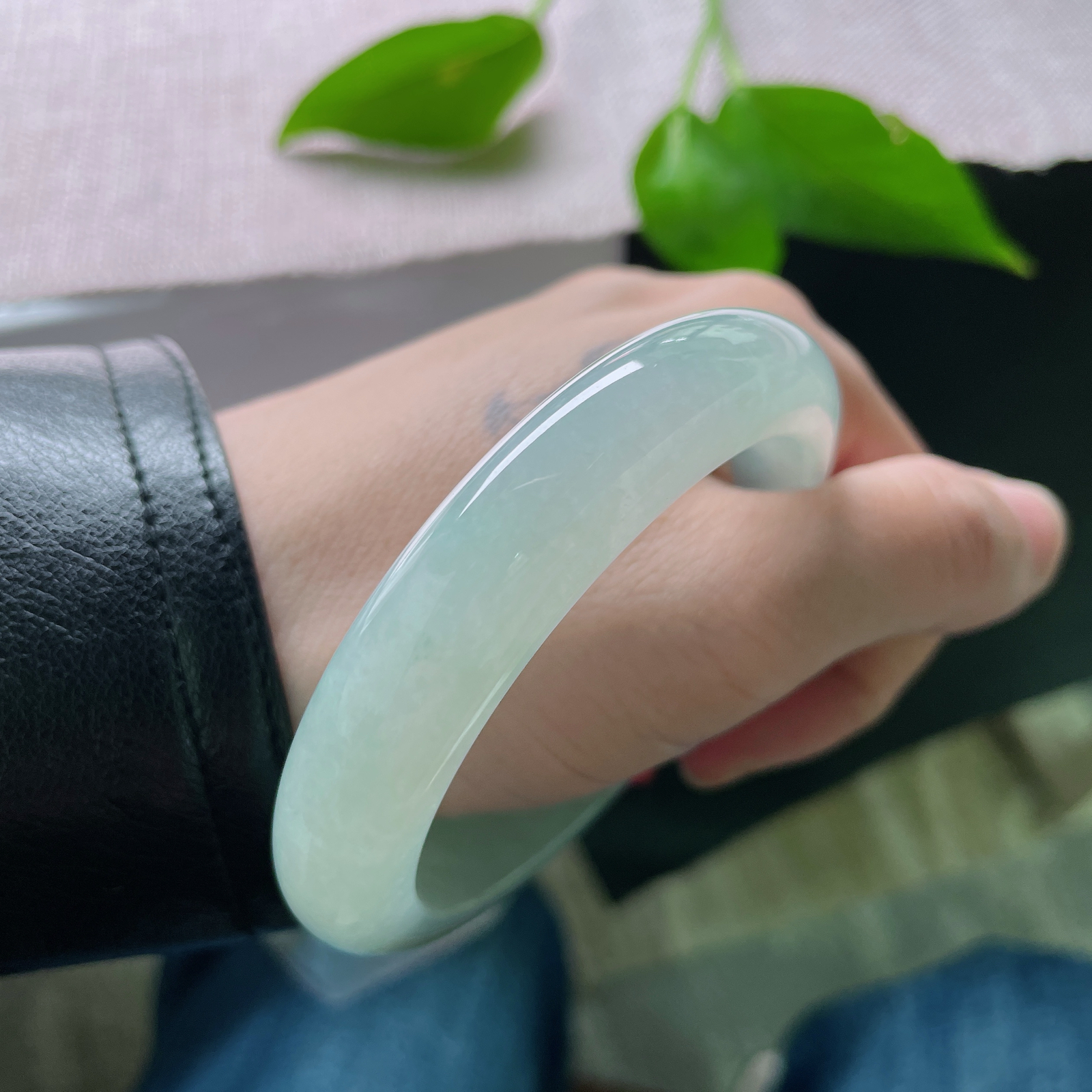 56.2/12.4/8.7晴绿底正圈，冰润，绿水含沁，福泽绵长温柔了时光，完美