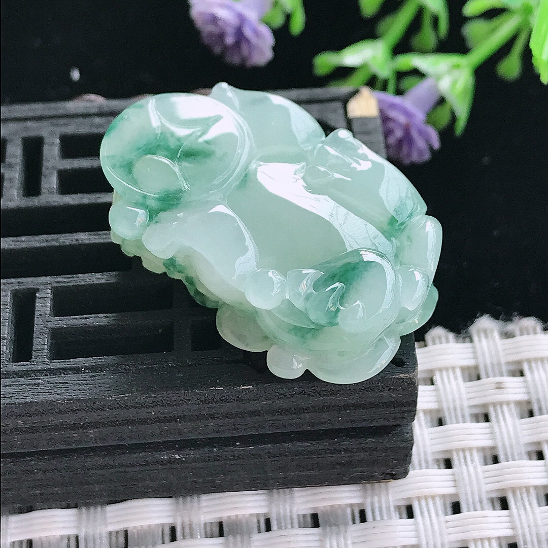 实拍A货翡翠30/18/12.3老坑冰胶水灵飘花貔貅吊坠翡翠挂件