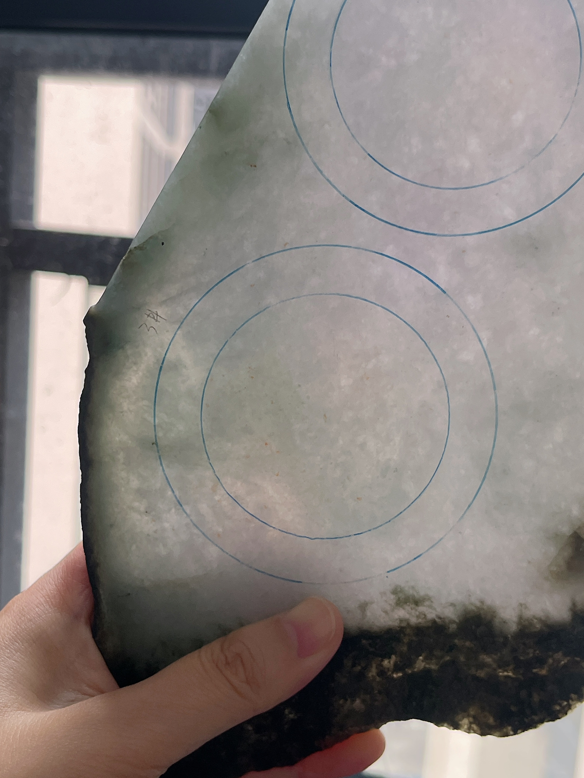 翡翠板料，⭕️正圈最大做58，圆条最大做54