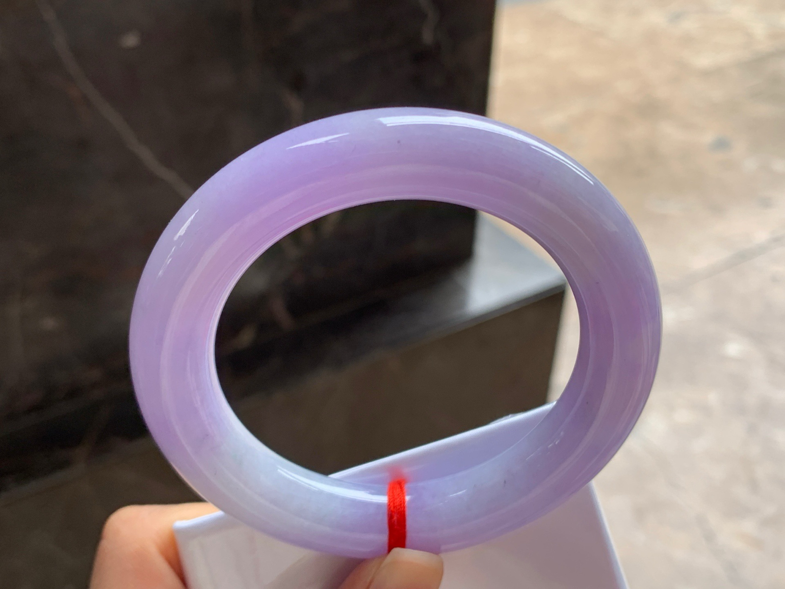 57.5-12.5

紫罗兰圆条手镯^_^颜色鲜艳