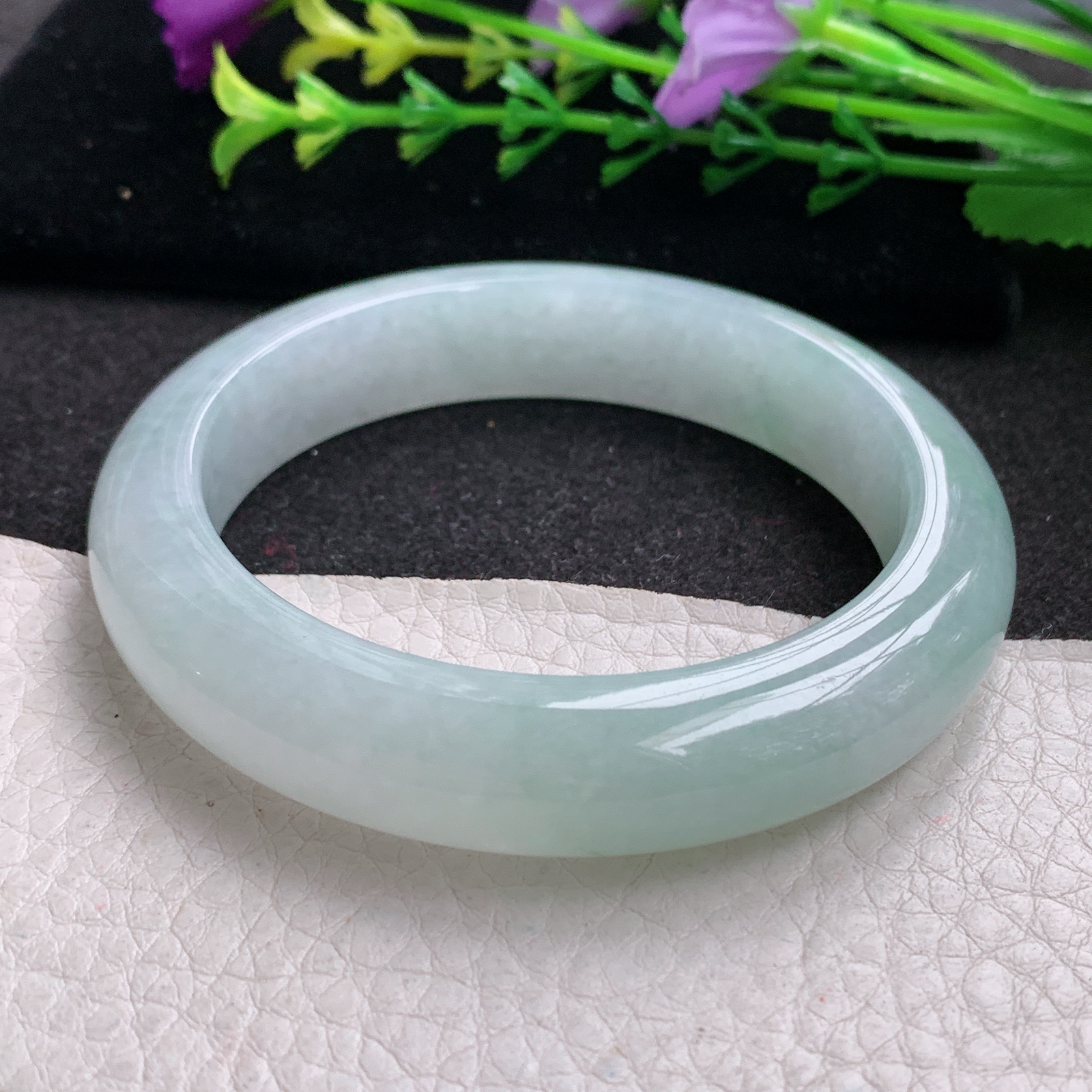 xo实拍56*12.8*9平安镯 天然缅甸翡翠A货玉手镯冰胶浅绿宽边玉手环