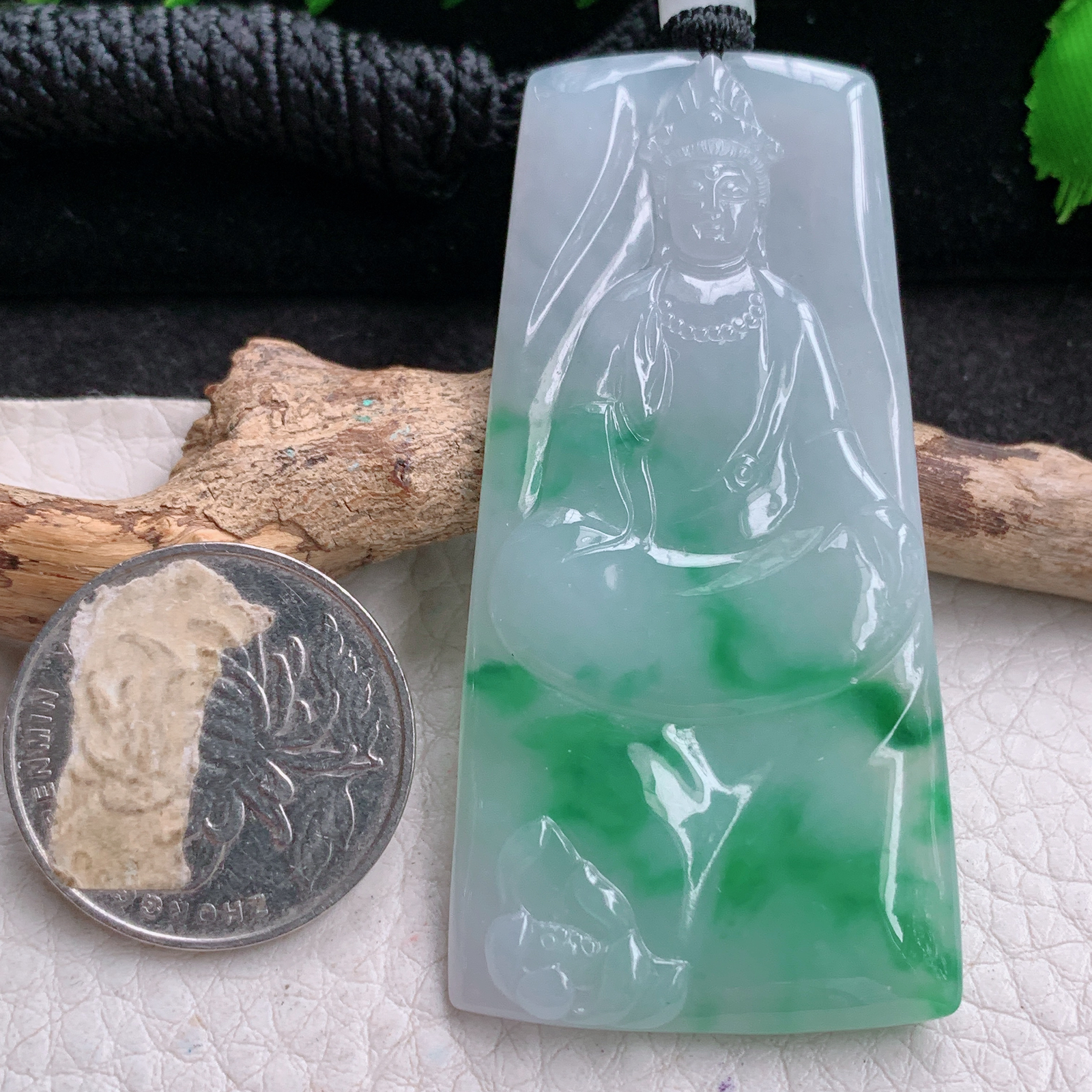 csy实拍62.3*31*5.2缅甸翡翠a货精雕飘绿赐福观音 玉观音玉吊坠 玉挂坠