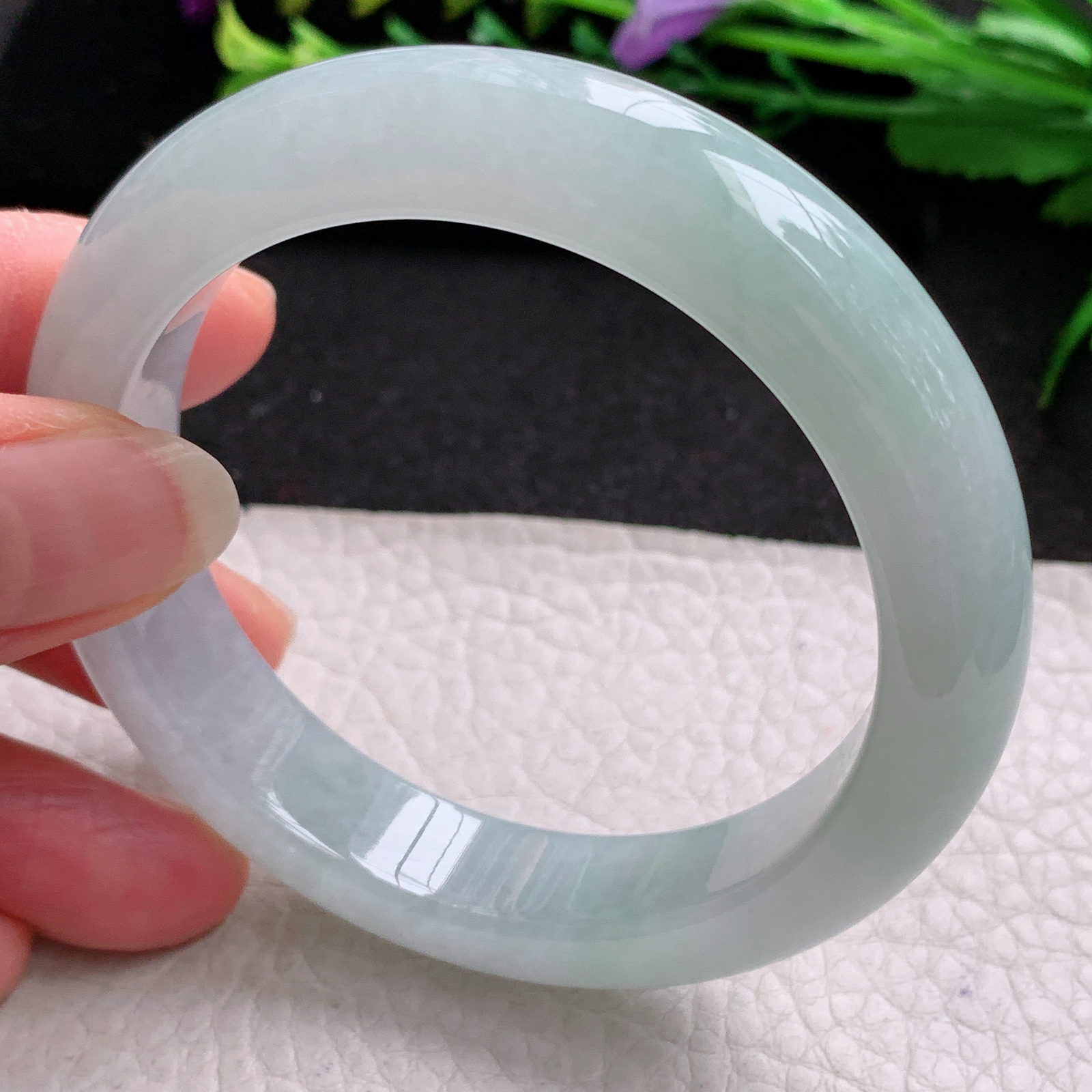 xo实拍56*12.8*9平安镯 天然缅甸翡翠A货玉手镯冰胶浅绿宽边玉手环