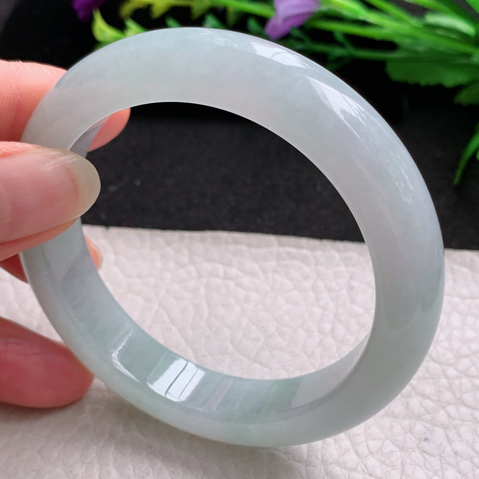 xo实拍56*12.8*9平安镯 天然缅甸翡翠A货玉手镯冰胶浅绿宽边玉手环