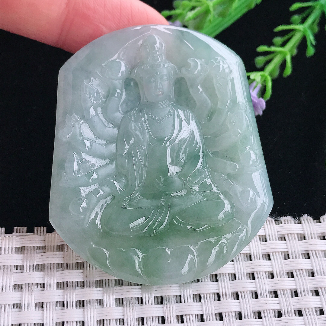 实拍A货翡翠54.8/48.8/5.4老坑冰润起胶晴底千手观音吊坠翡翠挂件