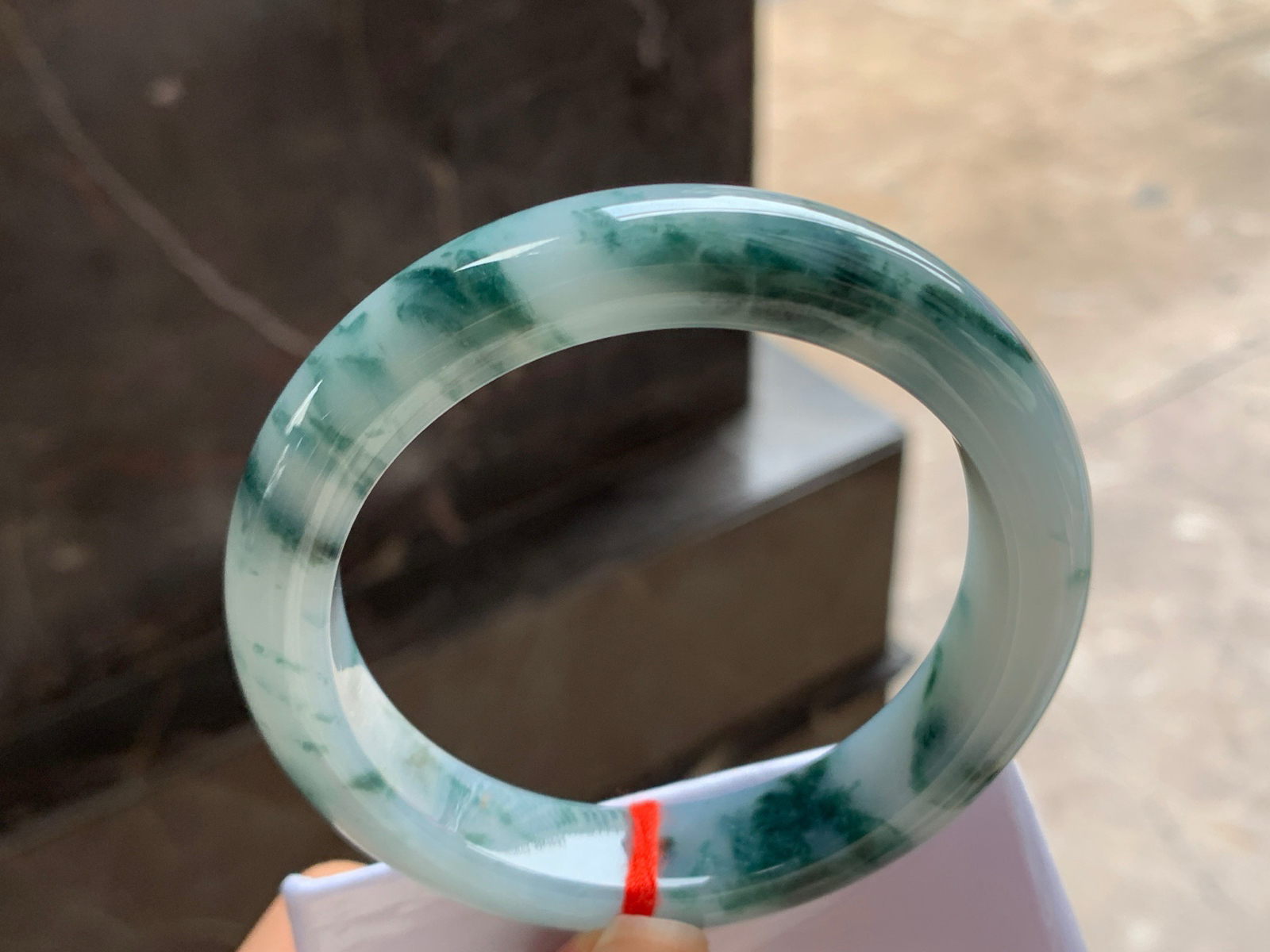 56.5-12.7-9mm

蓝花手镯^_^飘花浓郁