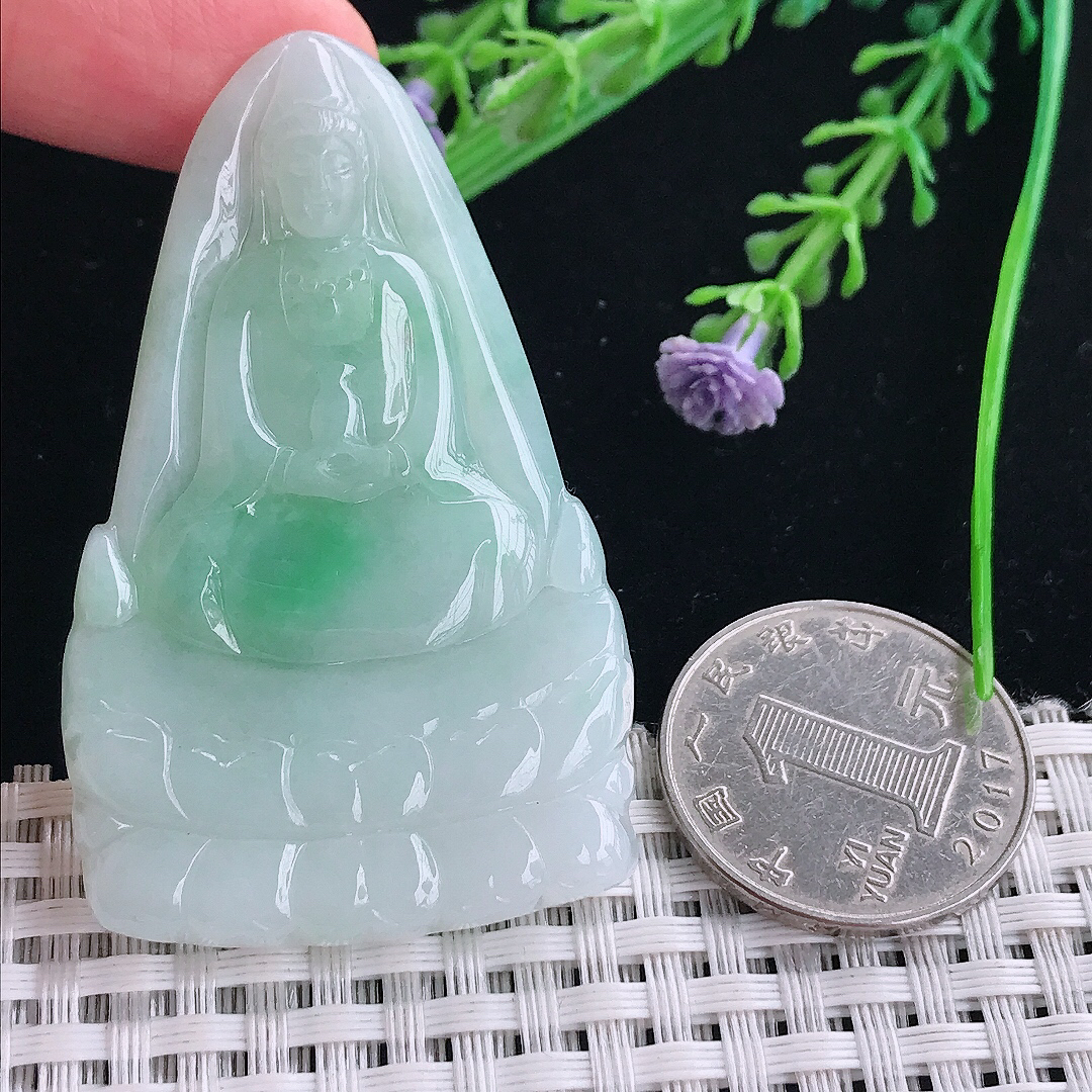 实拍A货翡翠58/36/5.2老坑冰润飘阳绿观音菩萨吊坠翡翠挂件