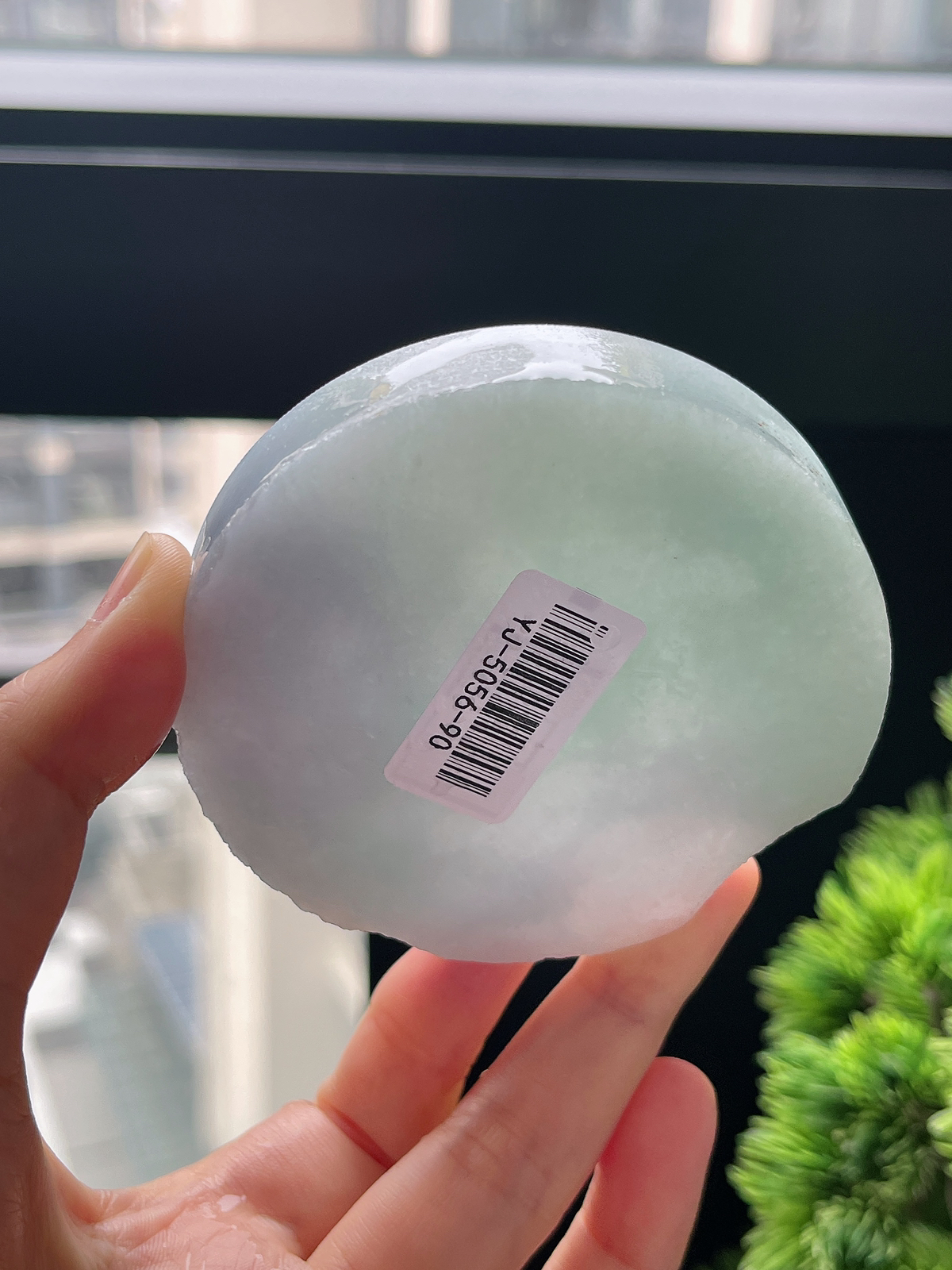 翡翠春带彩镯饼，⭕️正圈最大做57，圆条最大做53