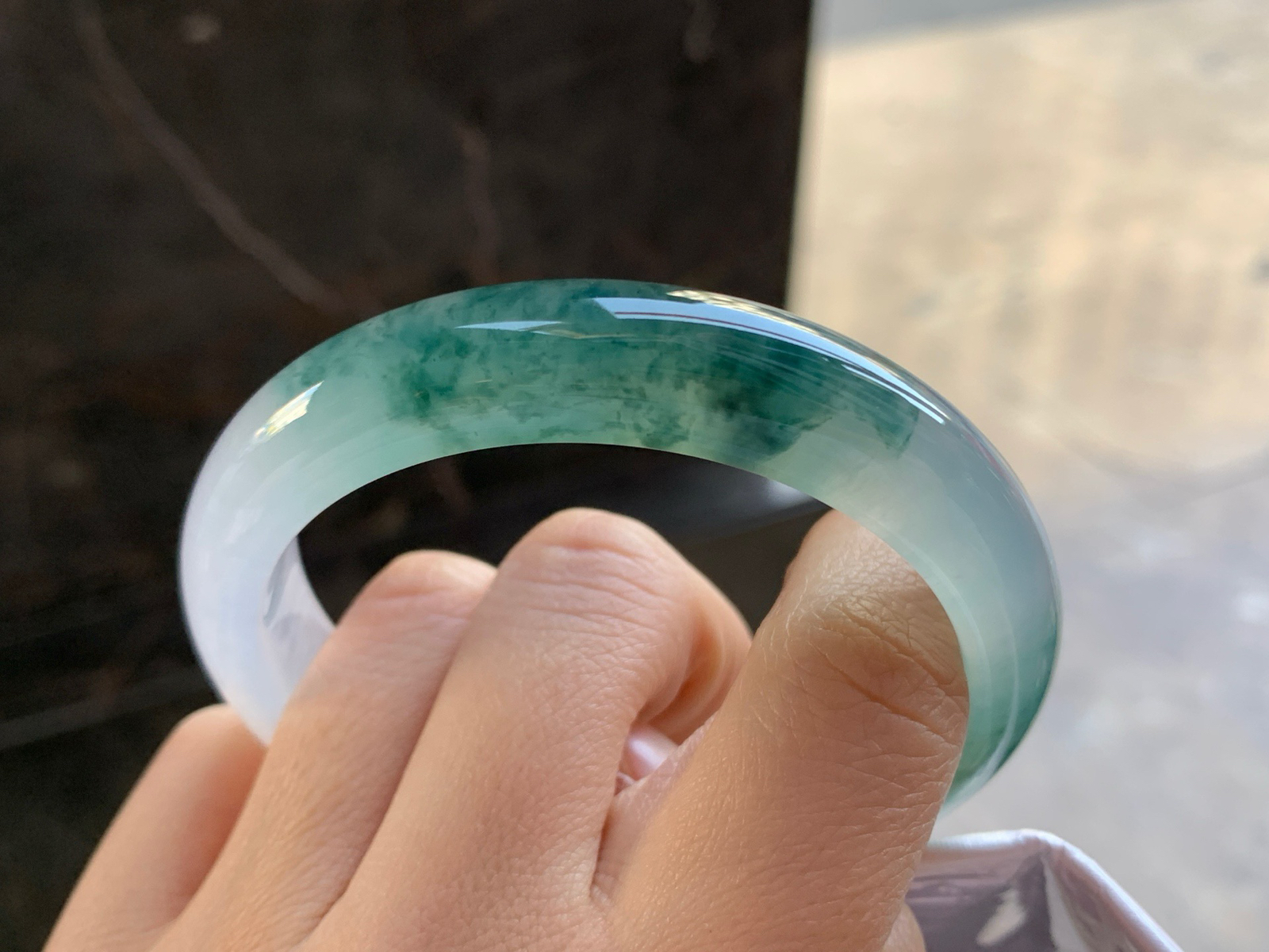 57-12.8-8

冰种蓝花手镯^_^飘花灵韵