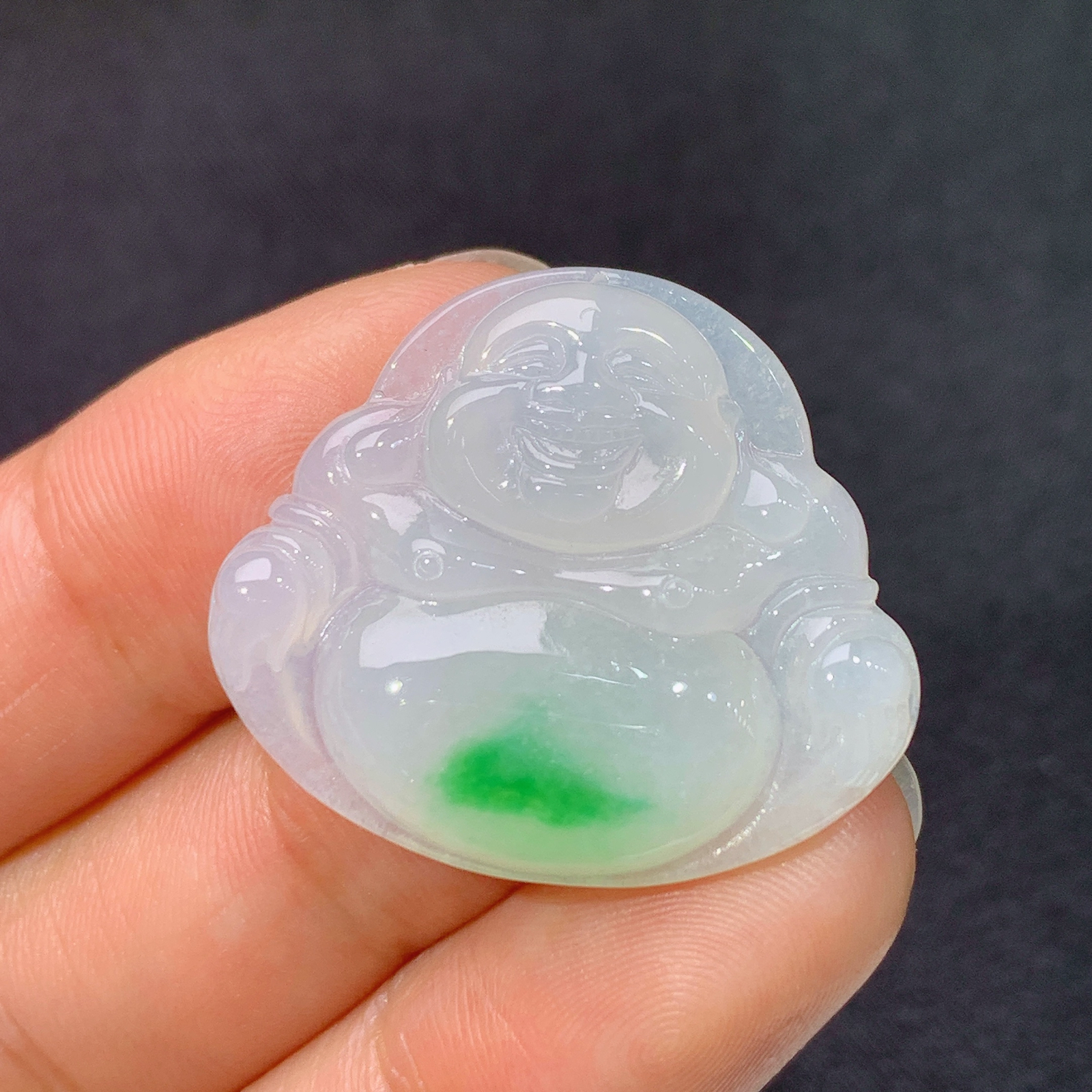 冰飘绿笑佛，冰润细腻，品相好，种水足，001 尺寸24.6*28.2*4.8