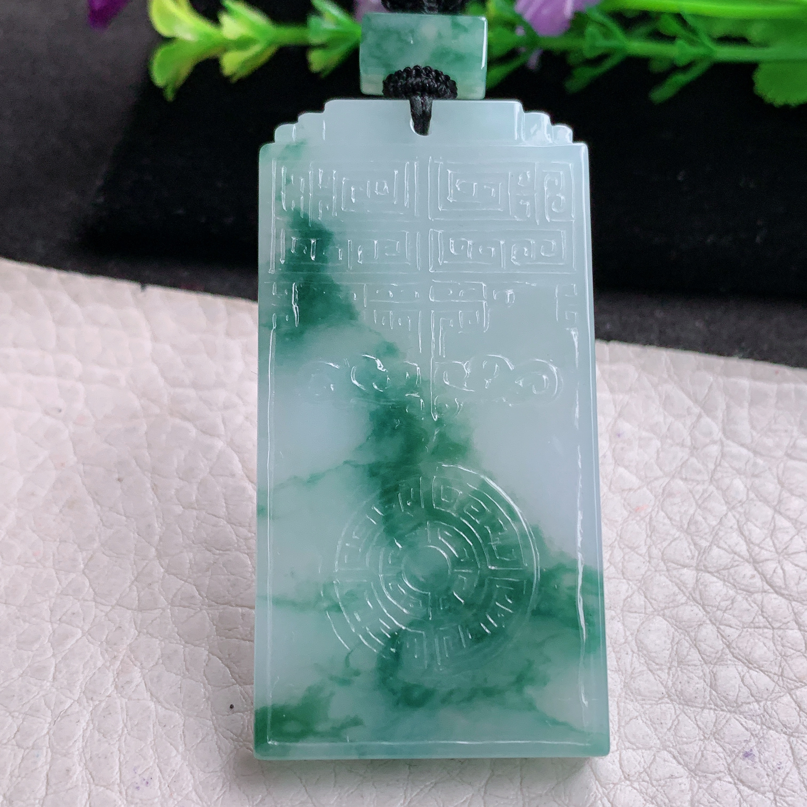 csy实拍56*29*6缅甸翡翠a货精雕飘花怀古雕无事牌玉吊坠 玉挂坠