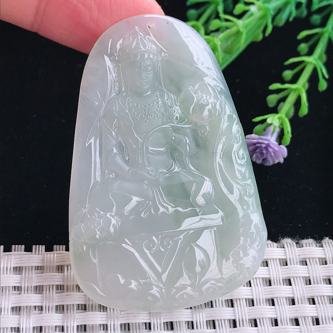 实拍A货翡翠56.8/38.8/4.8老坑冰胶持莲观音吊坠翡翠大势至菩萨挂件