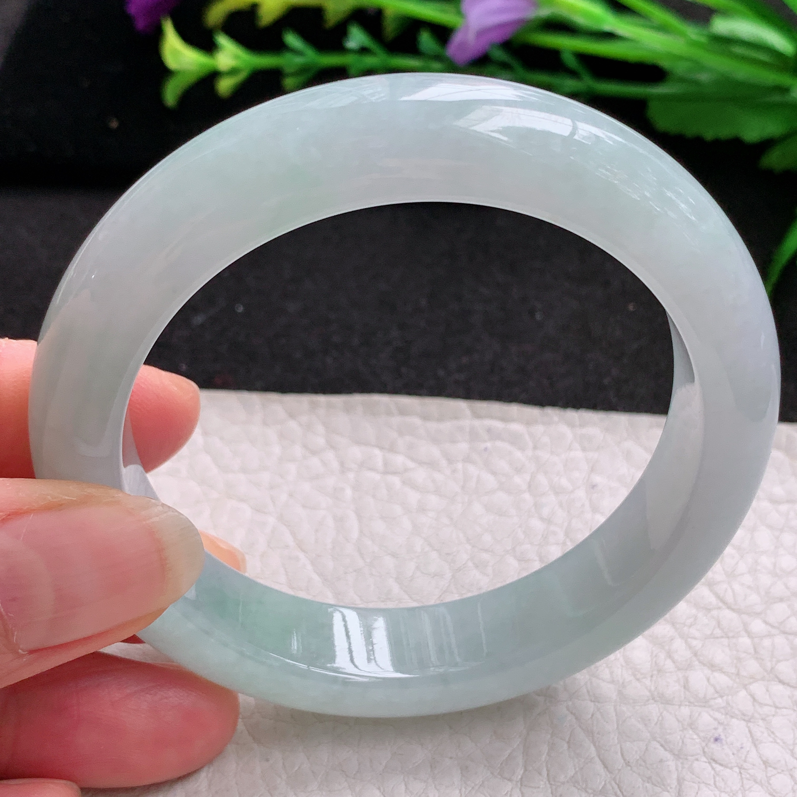 xo实拍56*12.8*9平安镯 天然缅甸翡翠A货玉手镯冰胶浅绿宽边玉手环